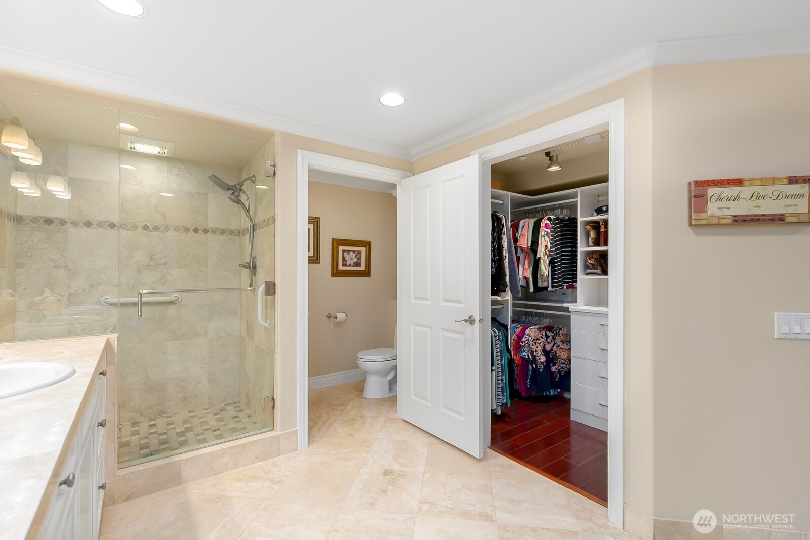 2100 Thorndyke Avenue W Unit: 101