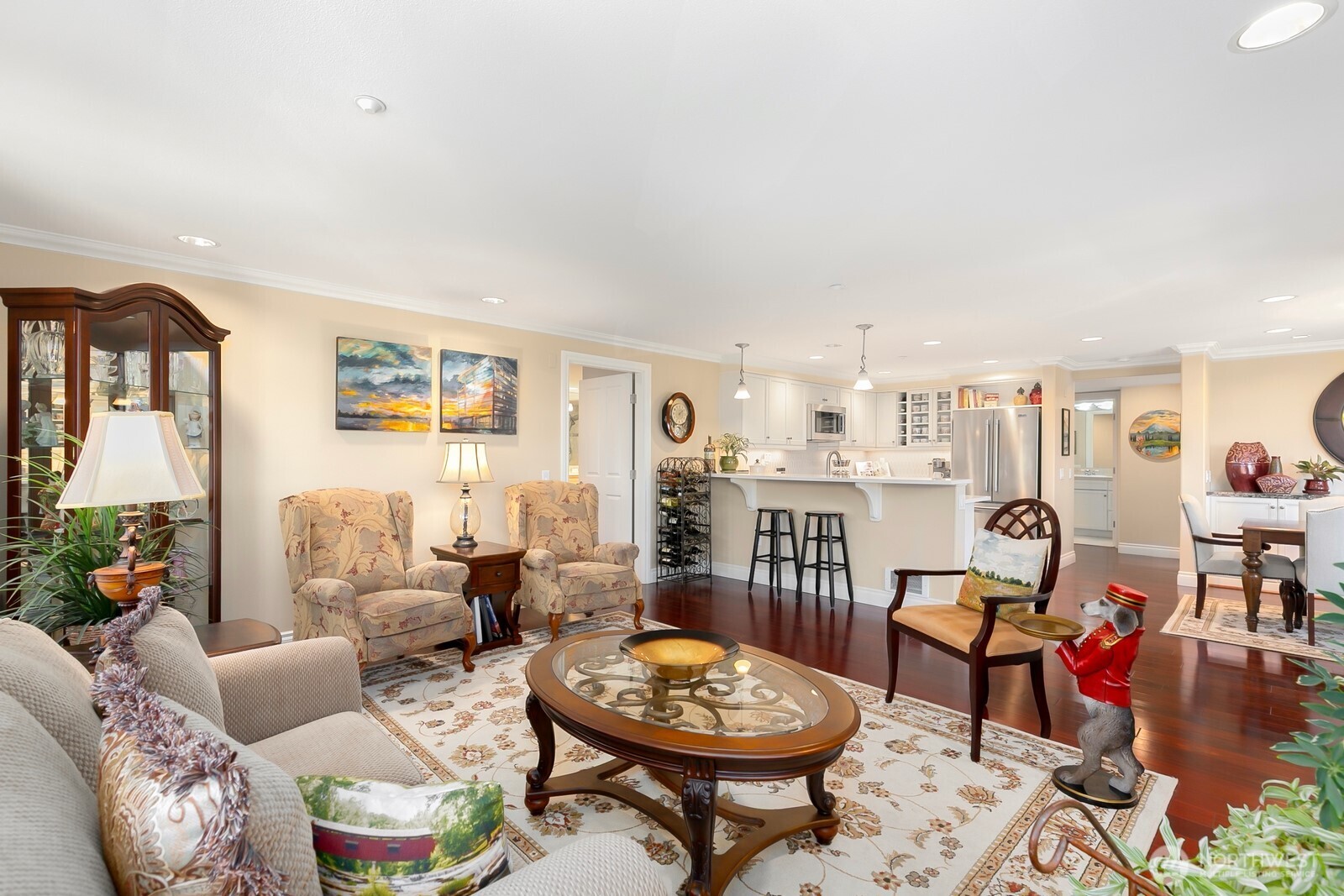 2100 Thorndyke Avenue W Unit: 101