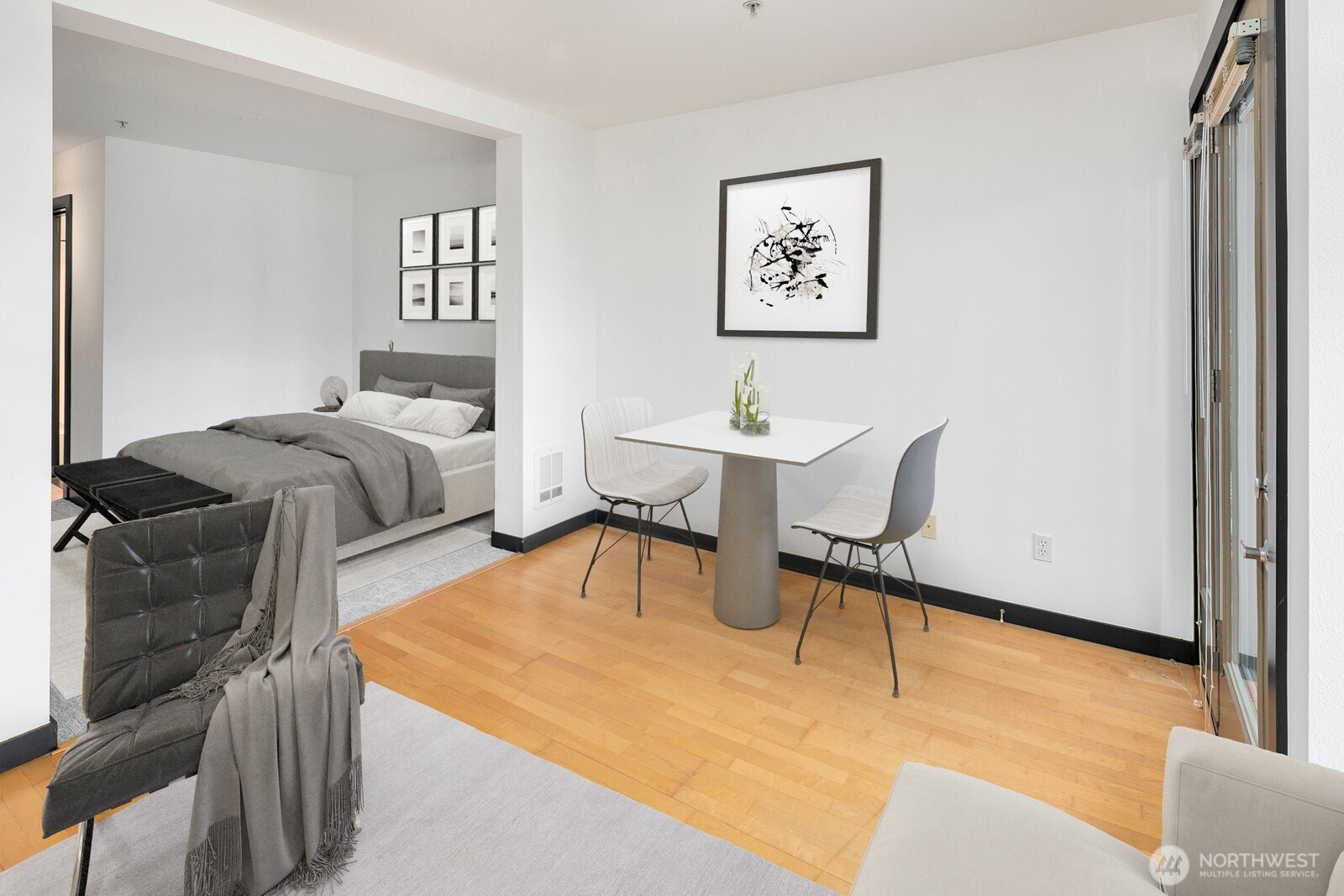 655 Crockett Street Unit: B405