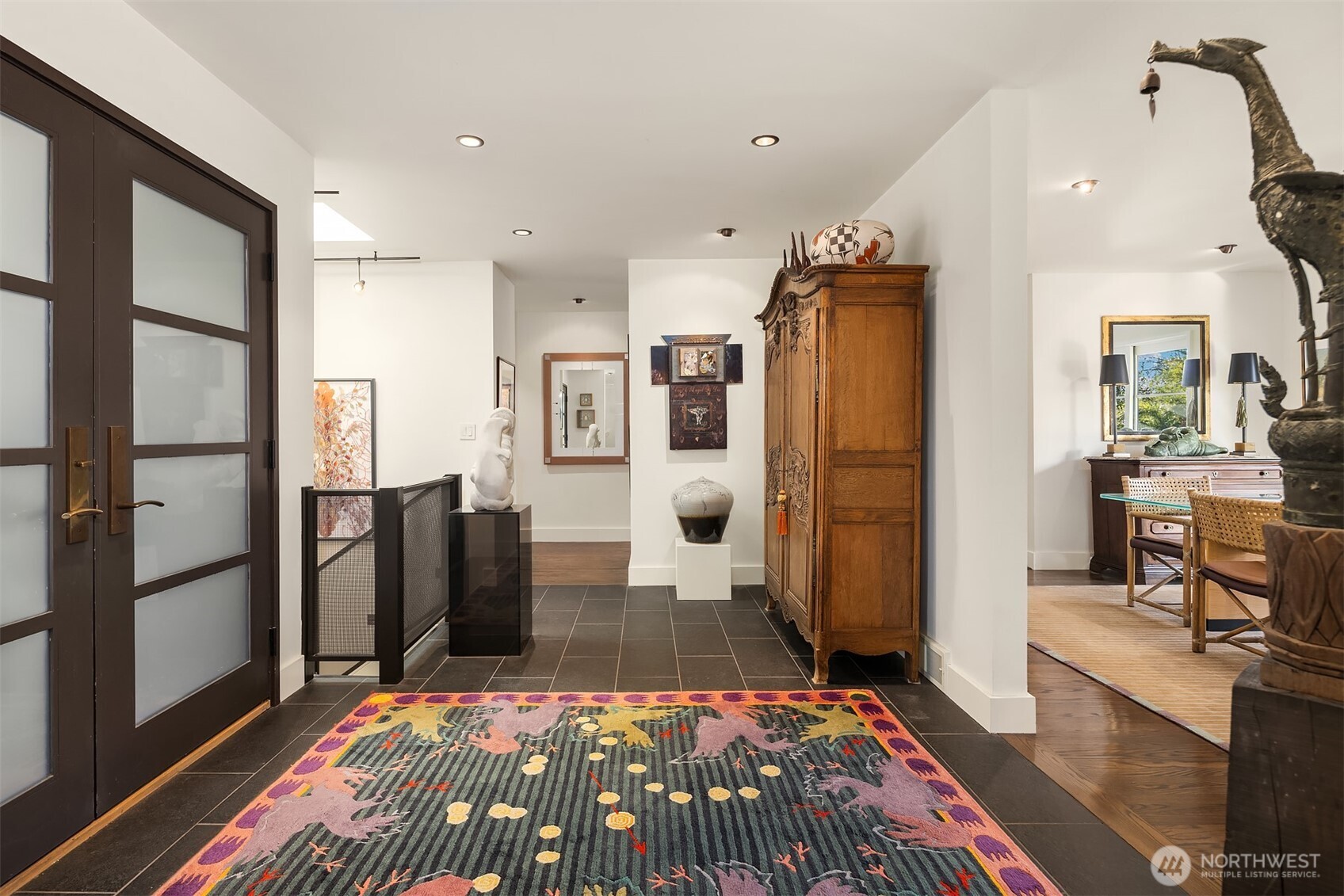 1561 Magnolia Boulevard W