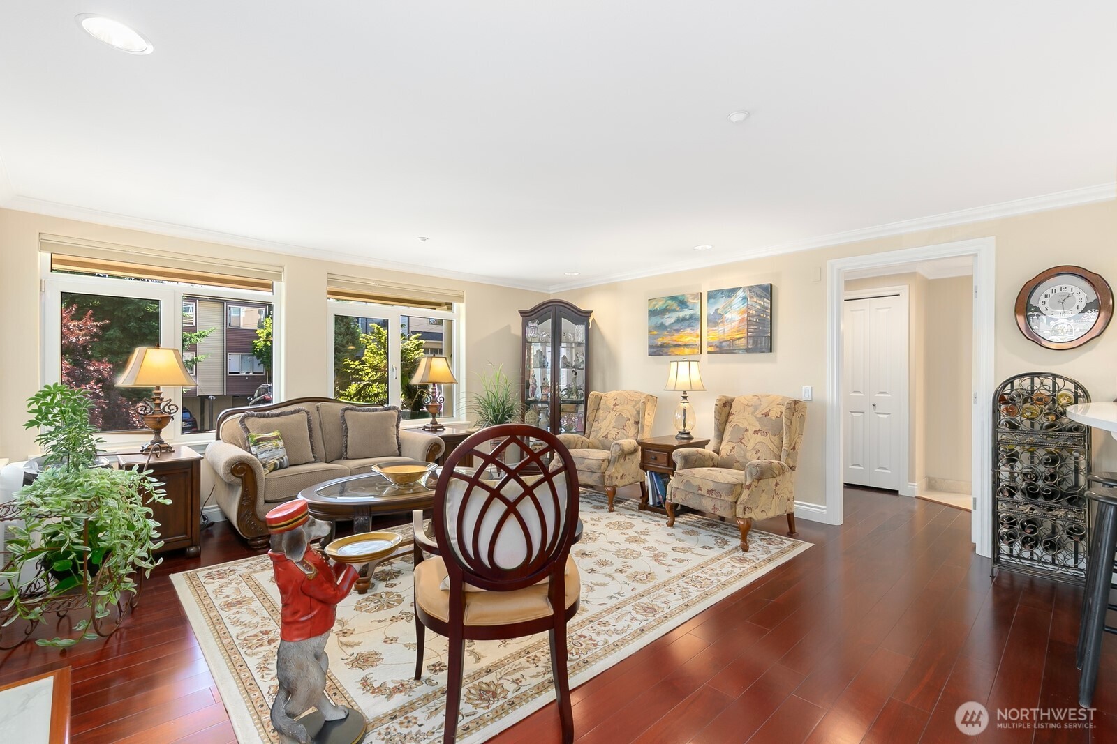 2100 Thorndyke Avenue W Unit: 101