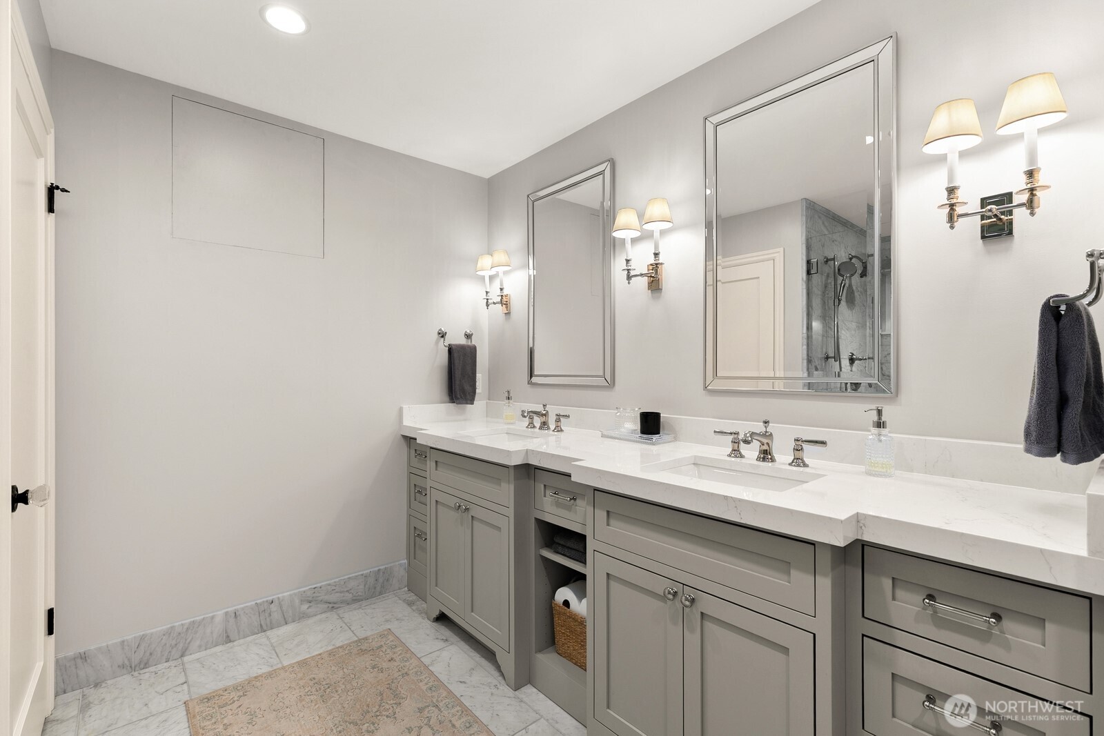 2803 Magnolia Boulevard W