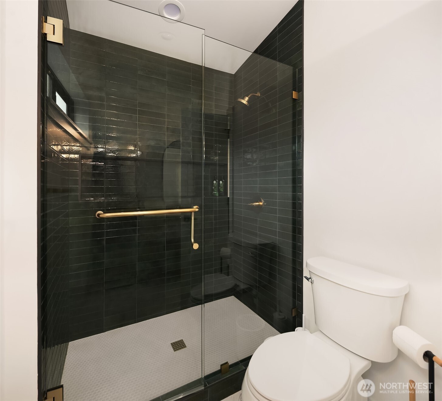 4009 33rd Avenue W Unit: B