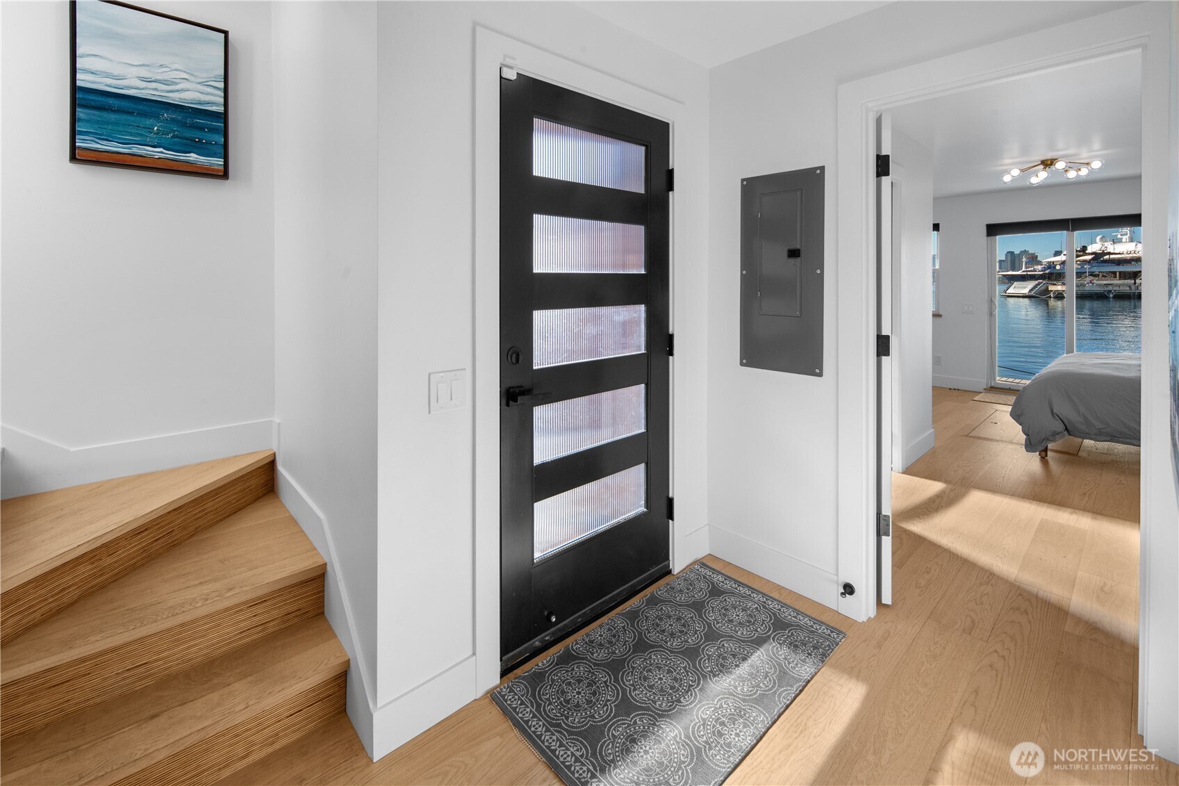 2309 N Northlake Way Unit: 13