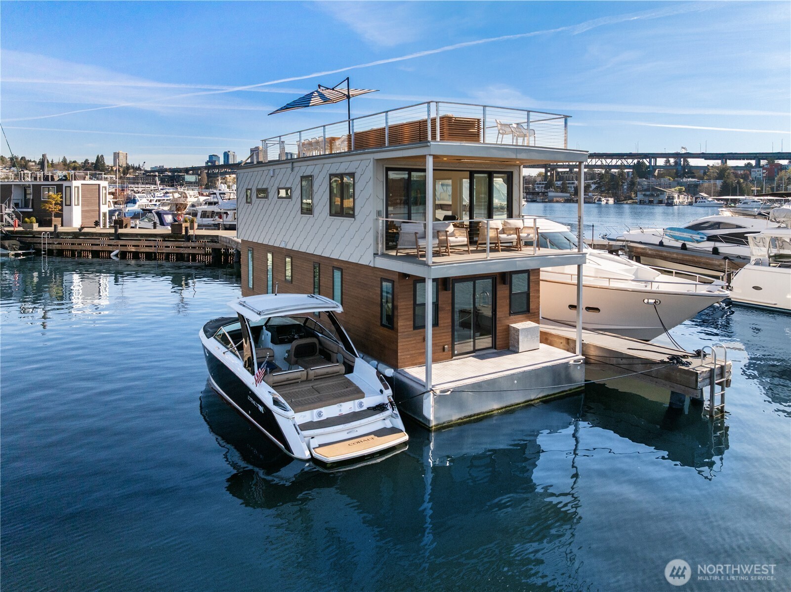 2309 N Northlake Way Unit: 13