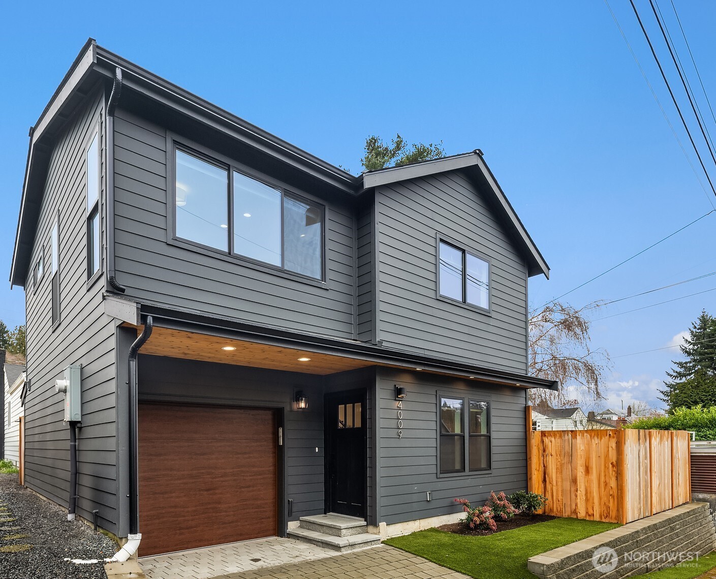 4009 33rd Avenue W Unit: B