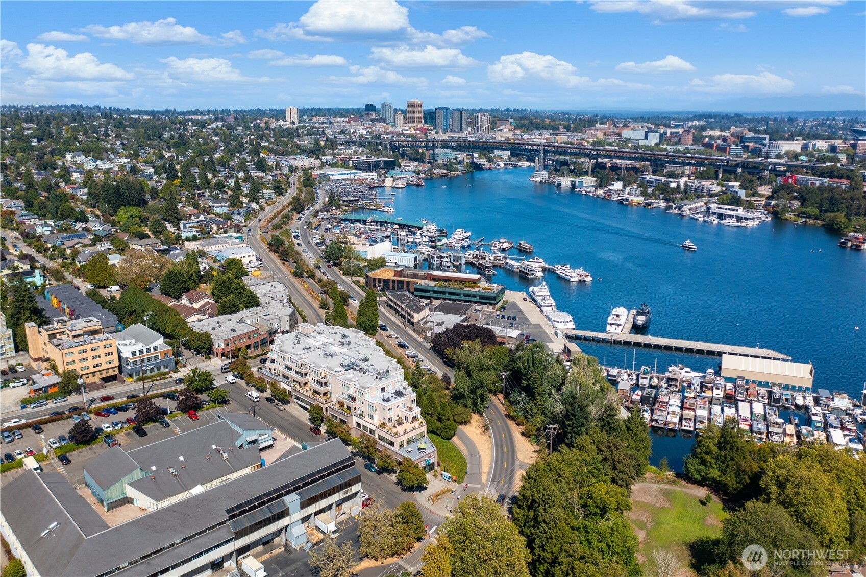 3300 Meridian Avenue N Unit: 302