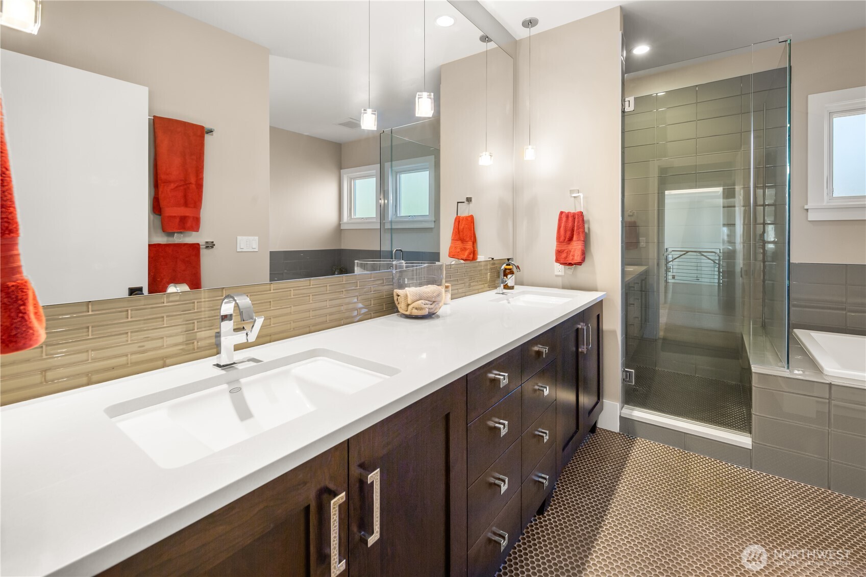 2820 Magnolia Boulevard W