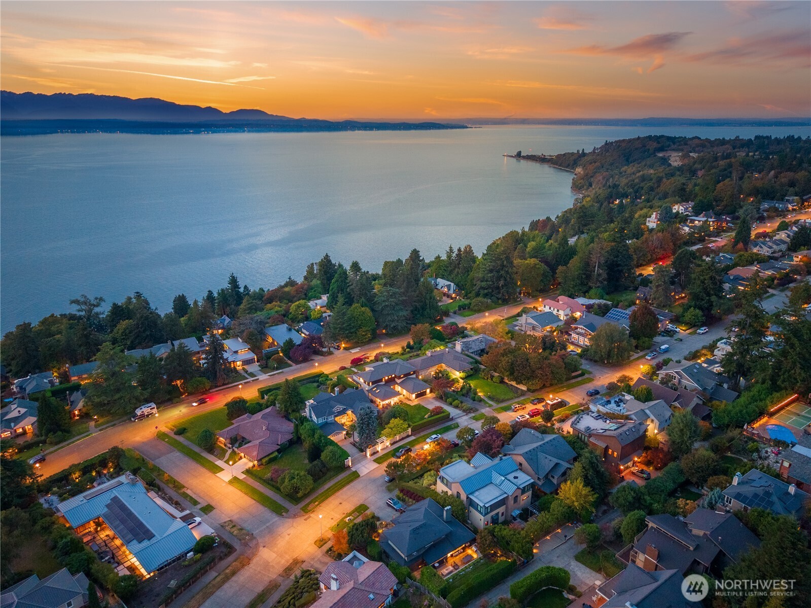 2820 Magnolia Boulevard W