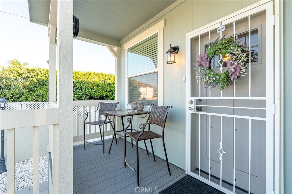 22221 Bloomfield Avenue 47