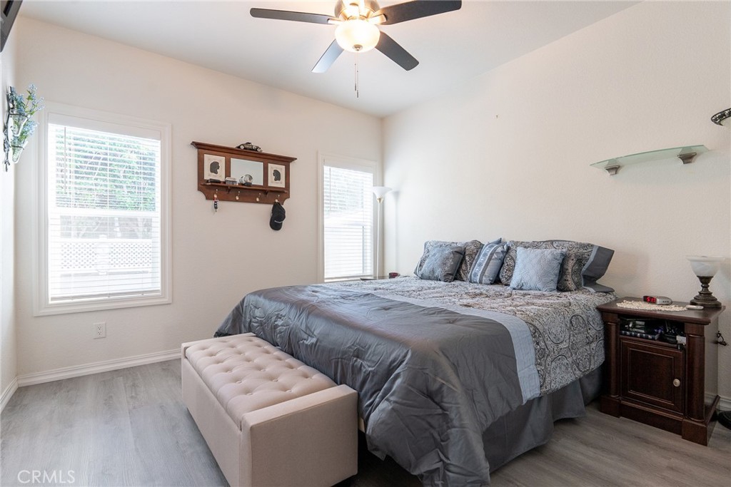 22221 Bloomfield Avenue 47