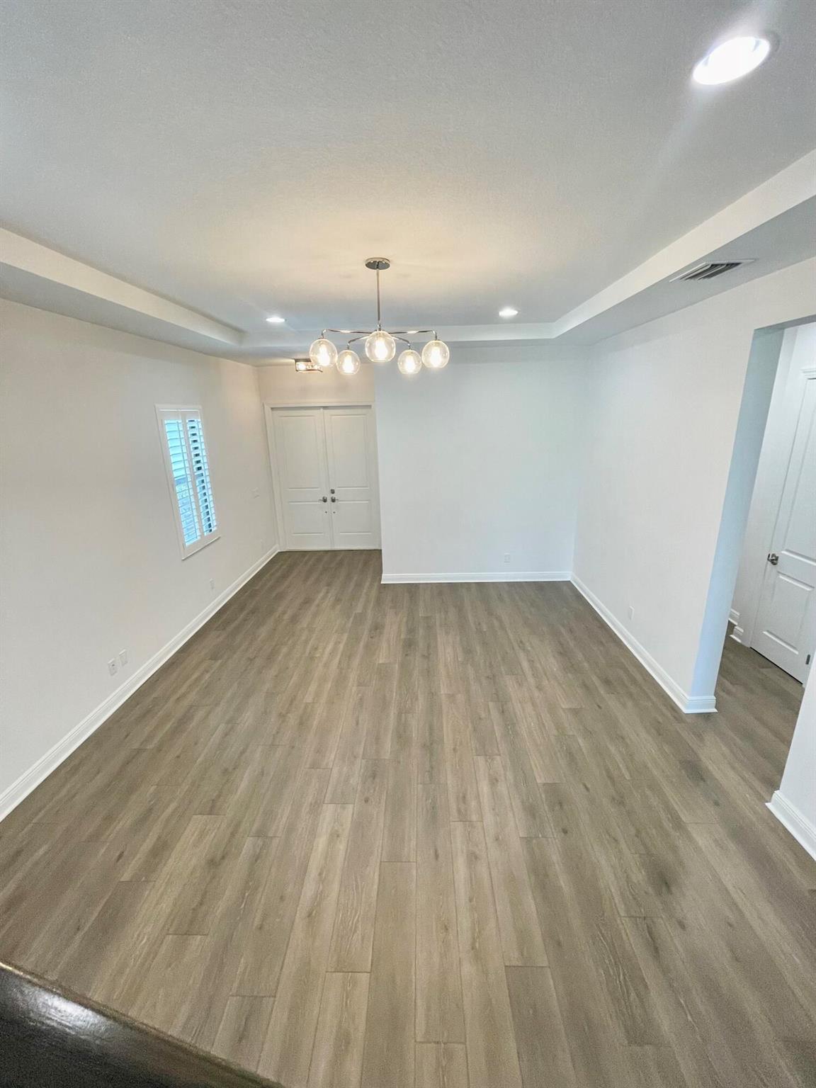 13643 Artisan Circle