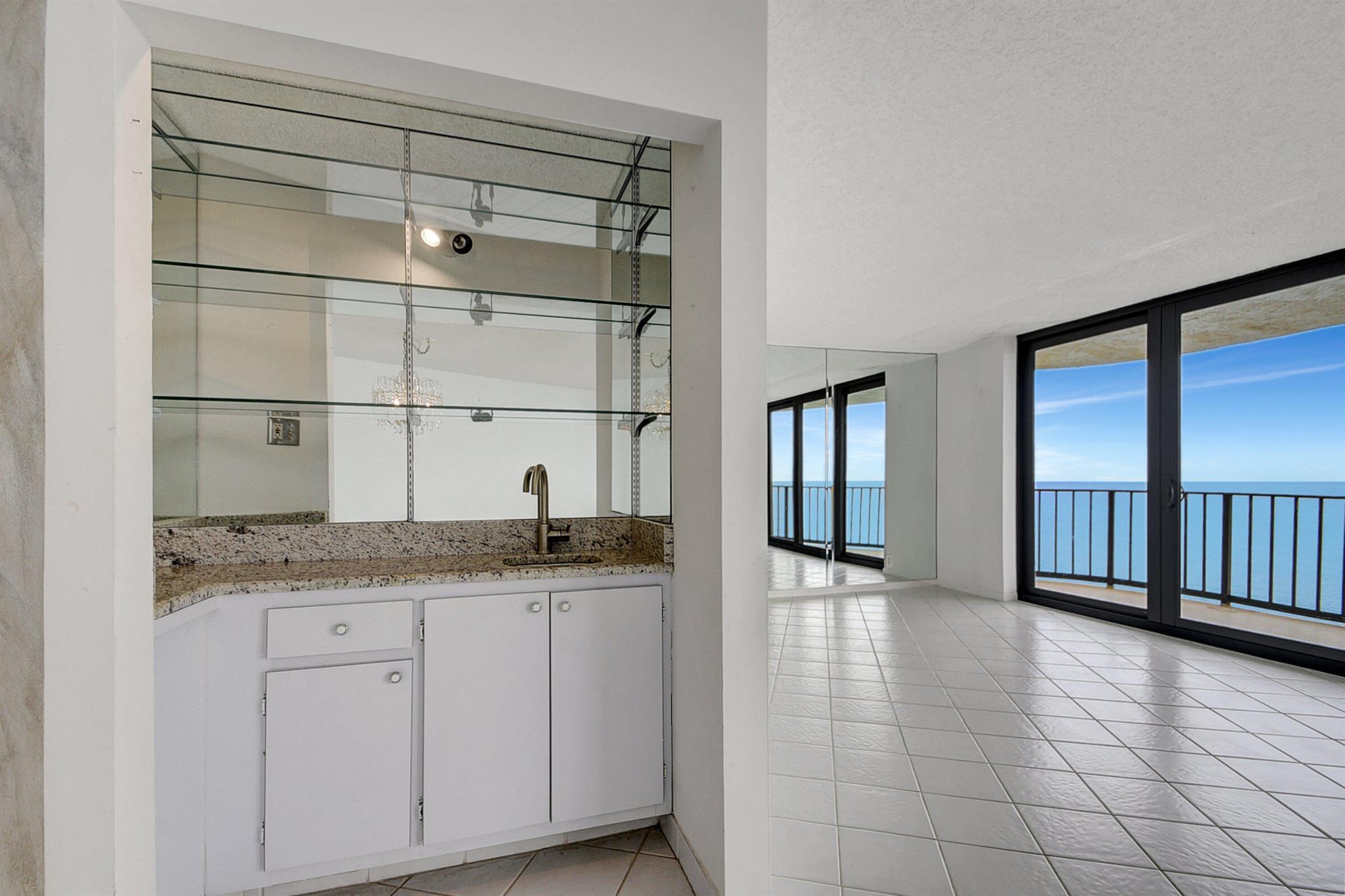 5420 N Ocean Drive 1801