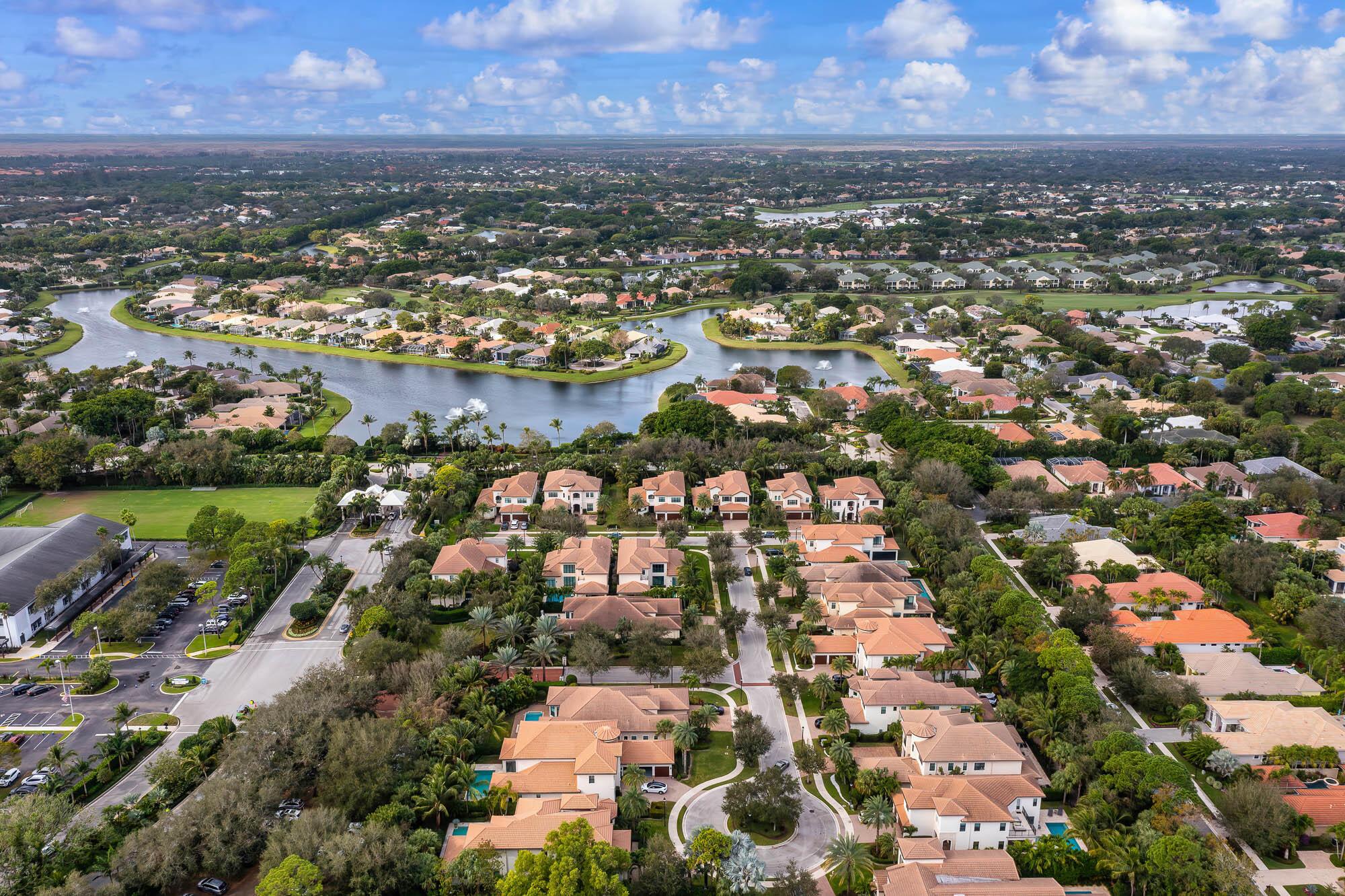 225 Gardenia Isle Drive