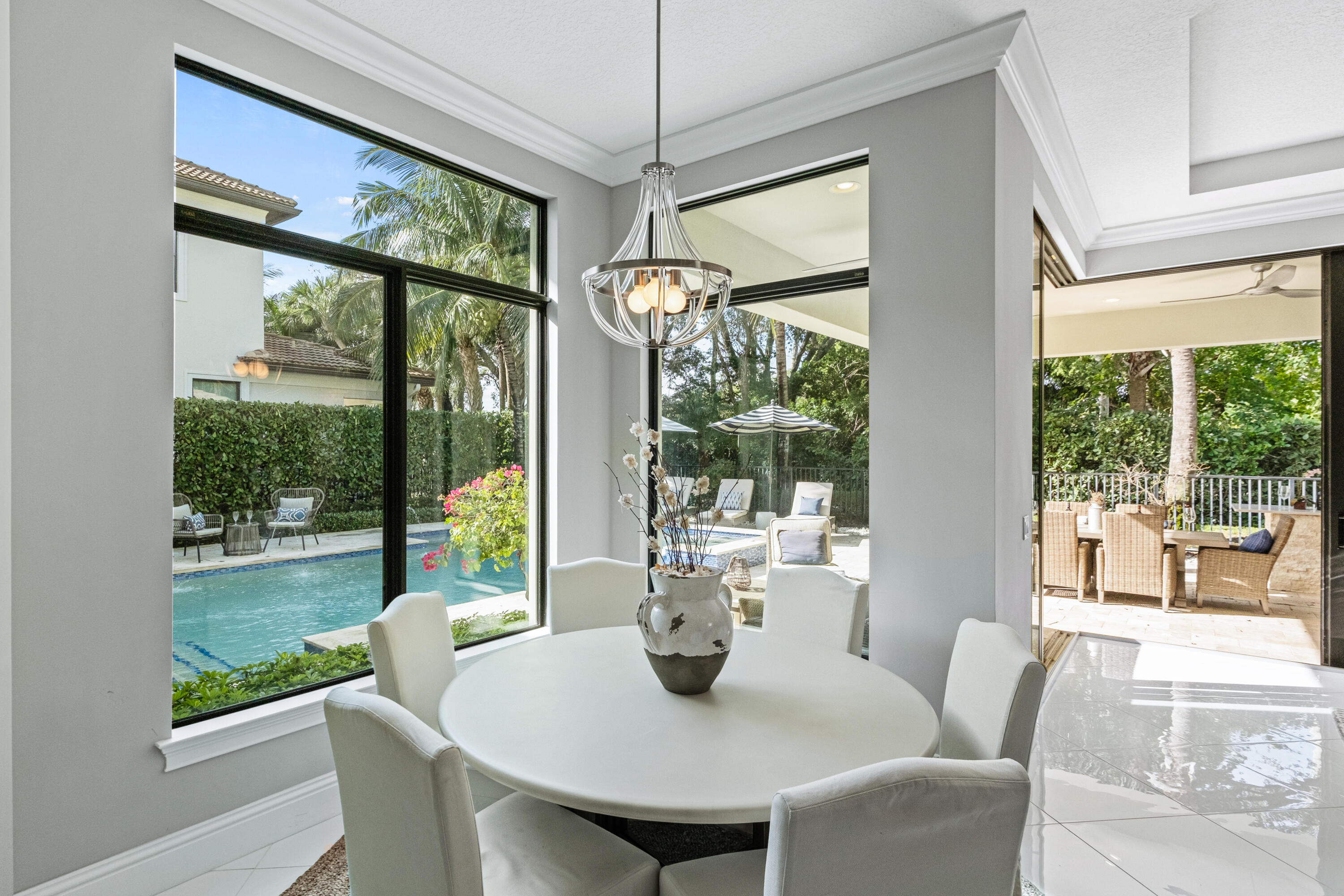 225 Gardenia Isle Drive