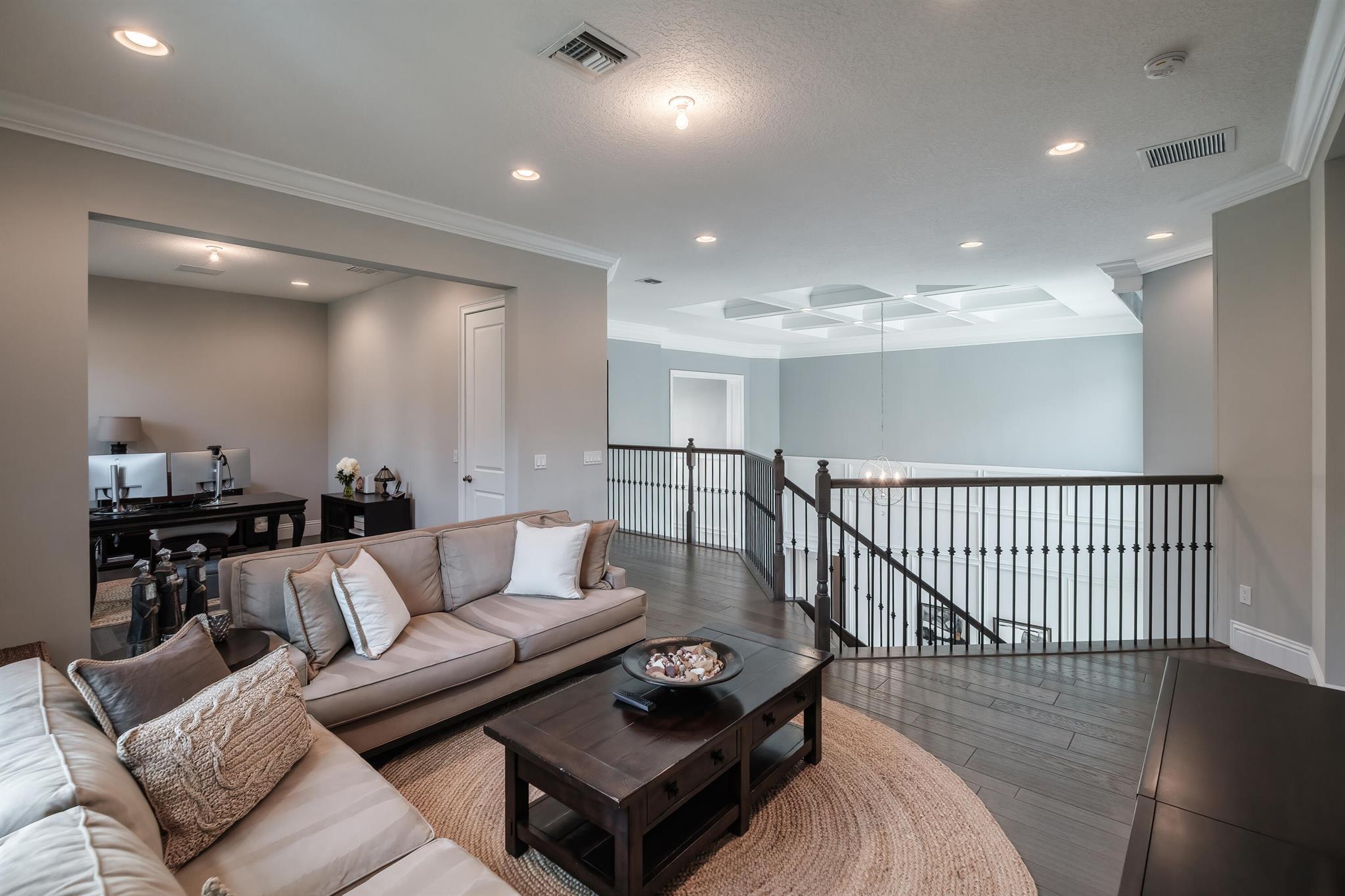 225 Gardenia Isle Drive