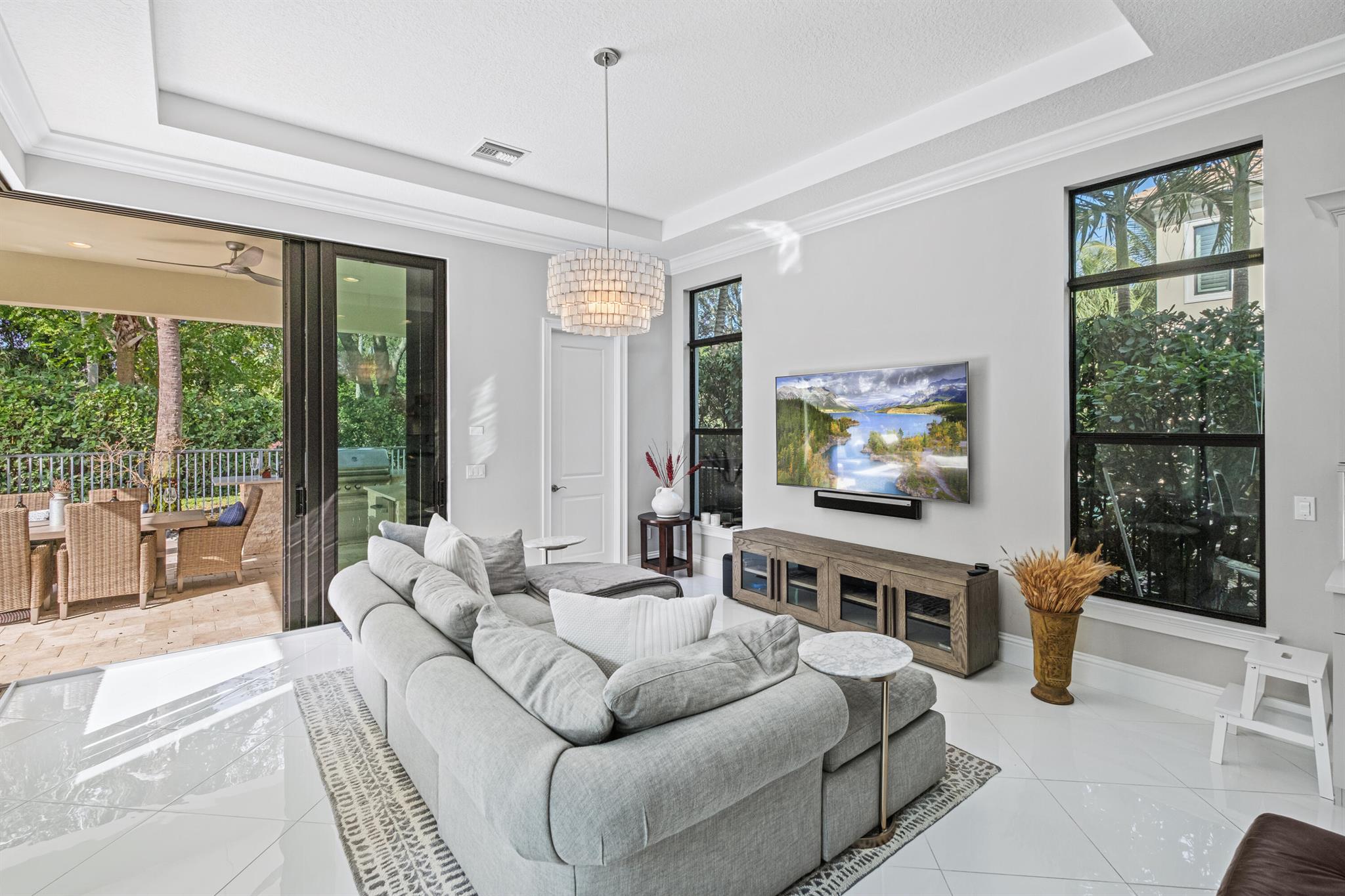 225 Gardenia Isle Drive