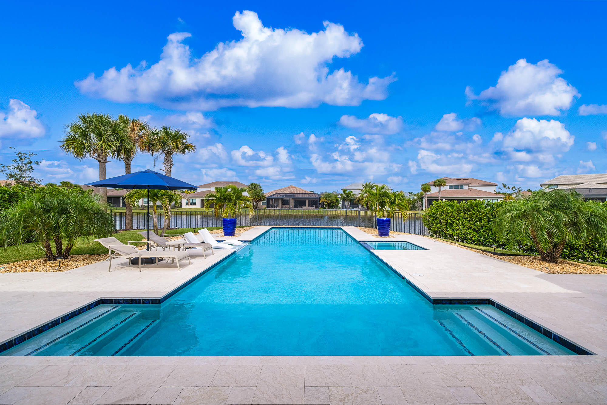 121 Echelon Crest Trail