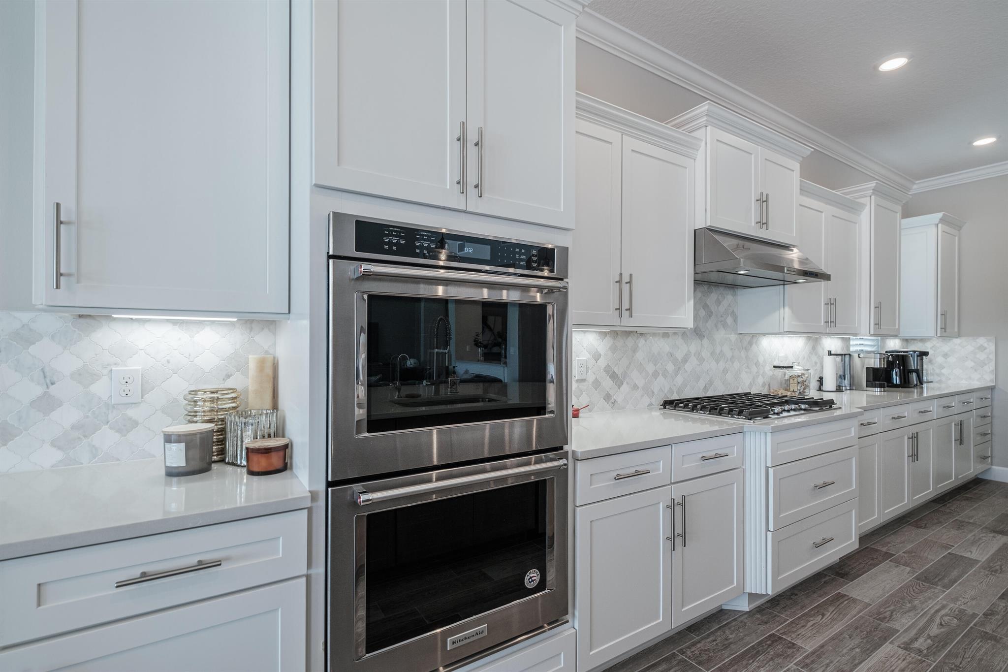 121 Echelon Crest Trail