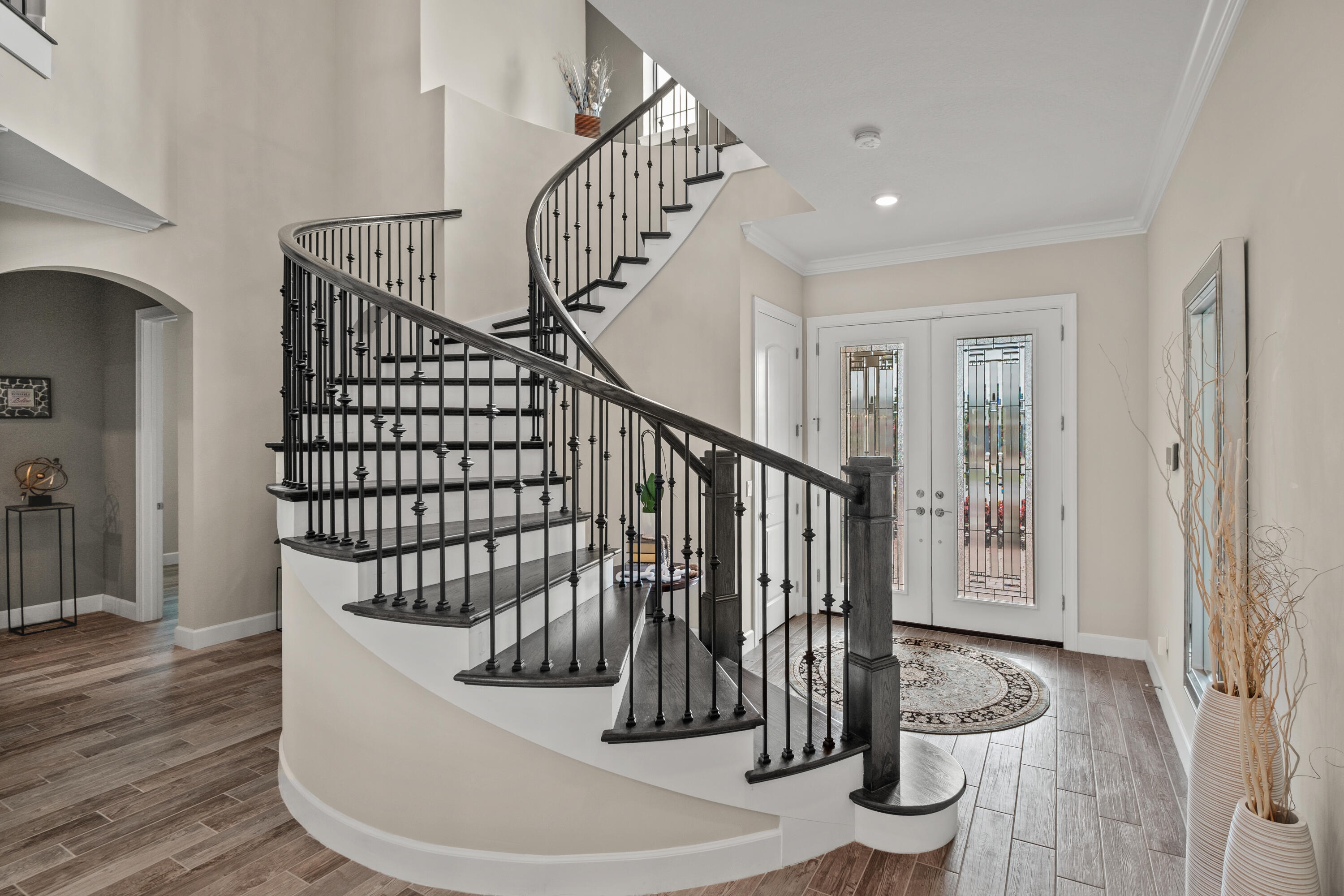 121 Echelon Crest Trail