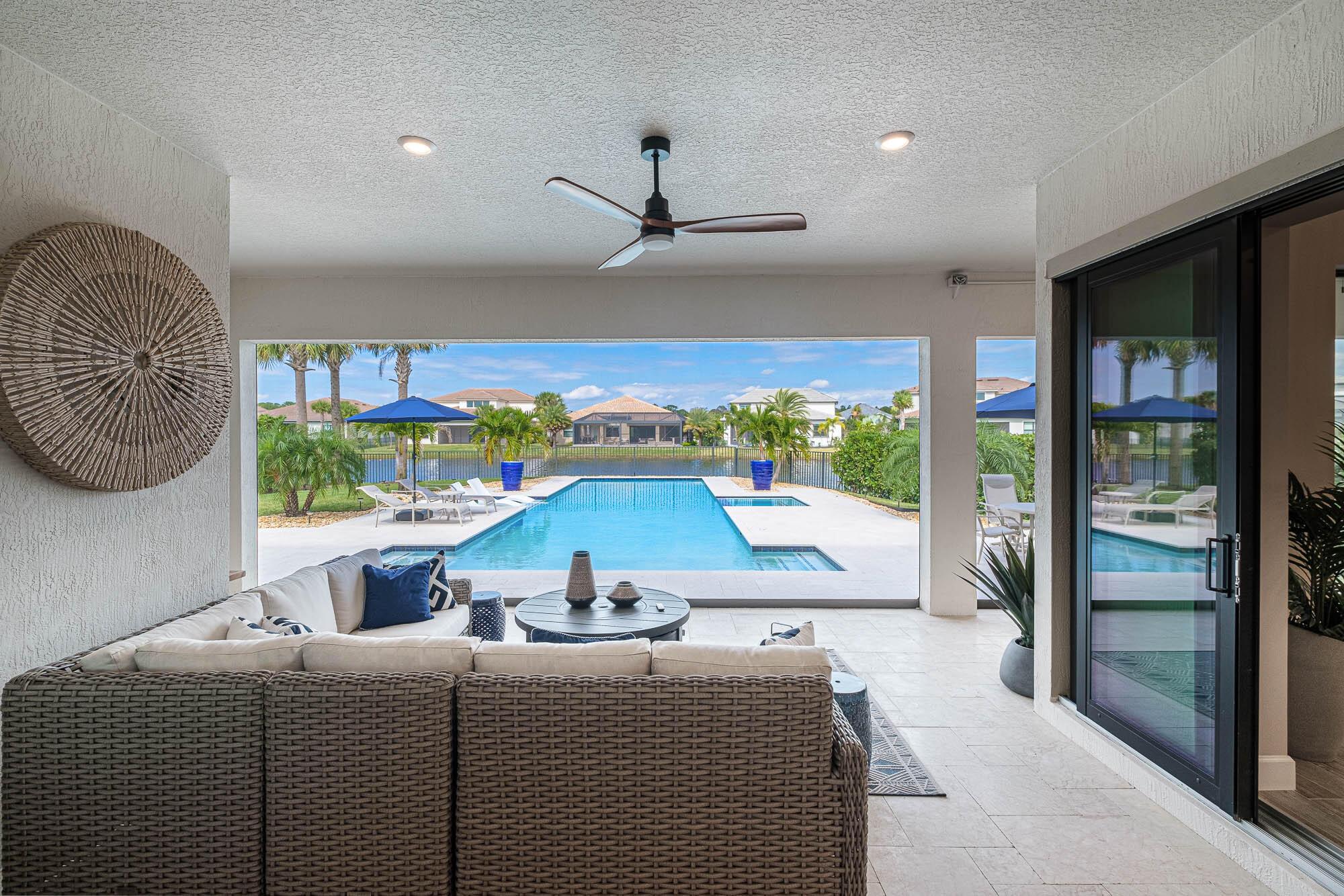 121 Echelon Crest Trail