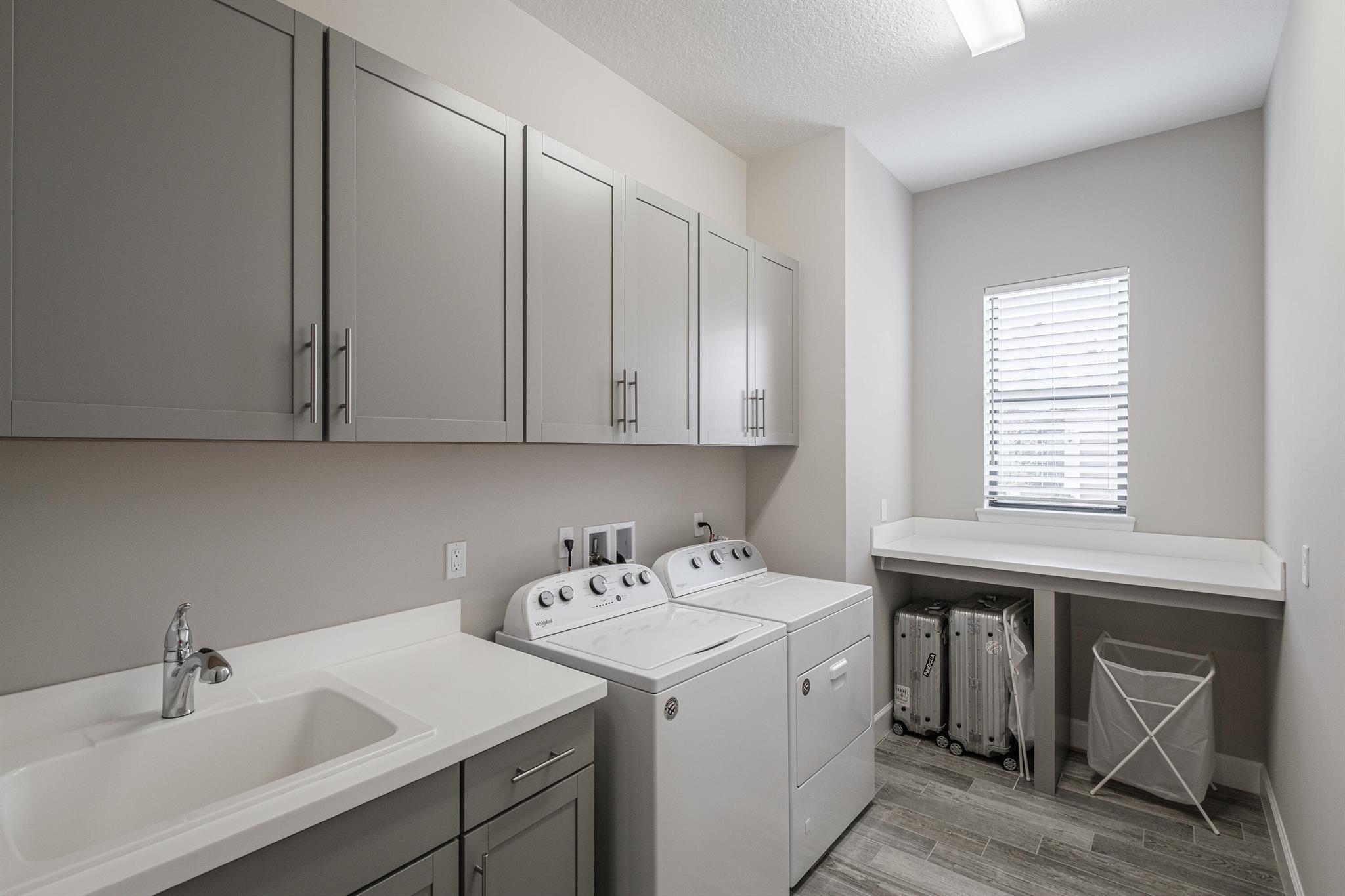 121 Echelon Crest Trail