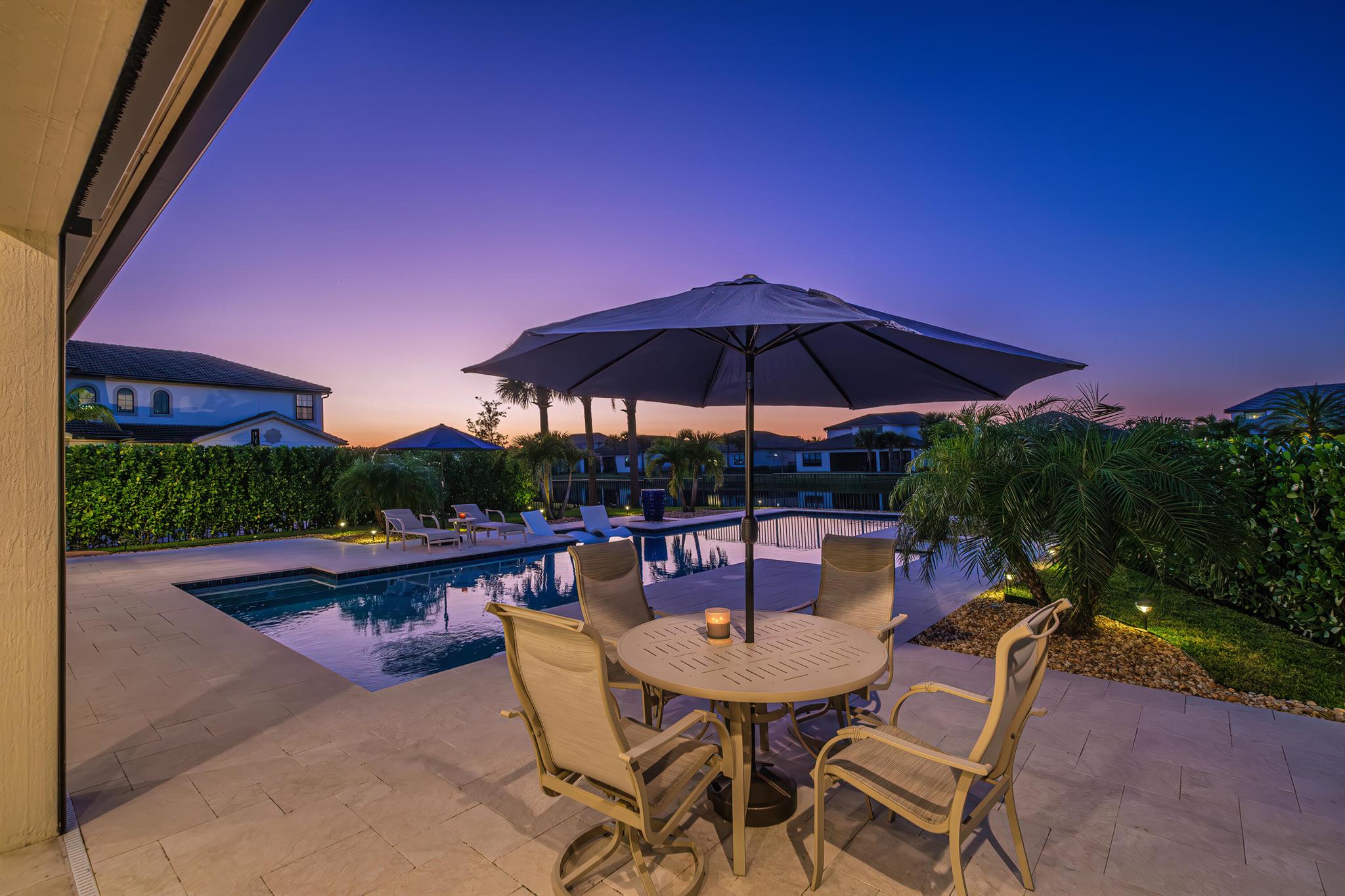 121 Echelon Crest Trail