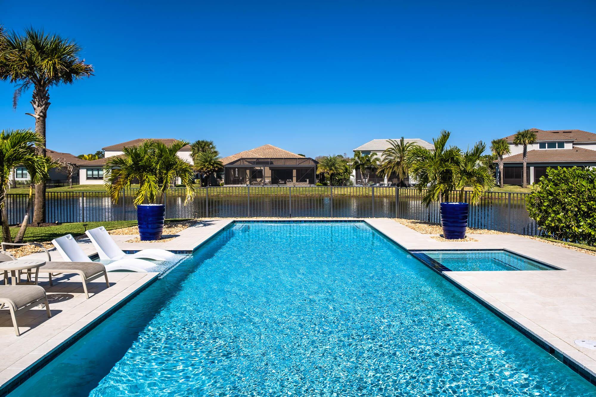 121 Echelon Crest Trail