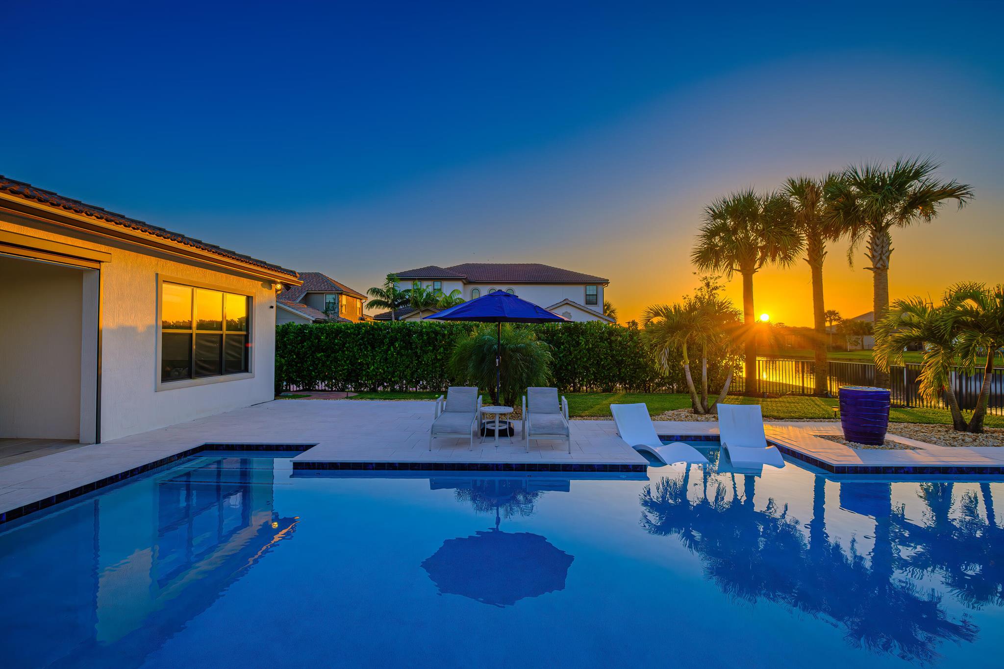 121 Echelon Crest Trail