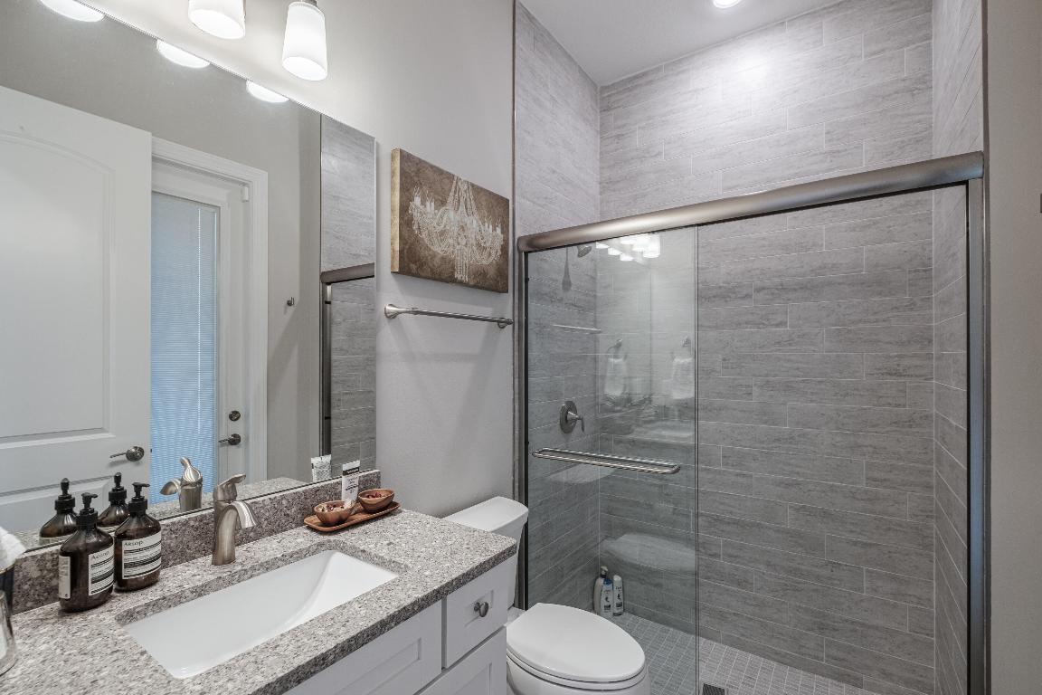 121 Echelon Crest Trail