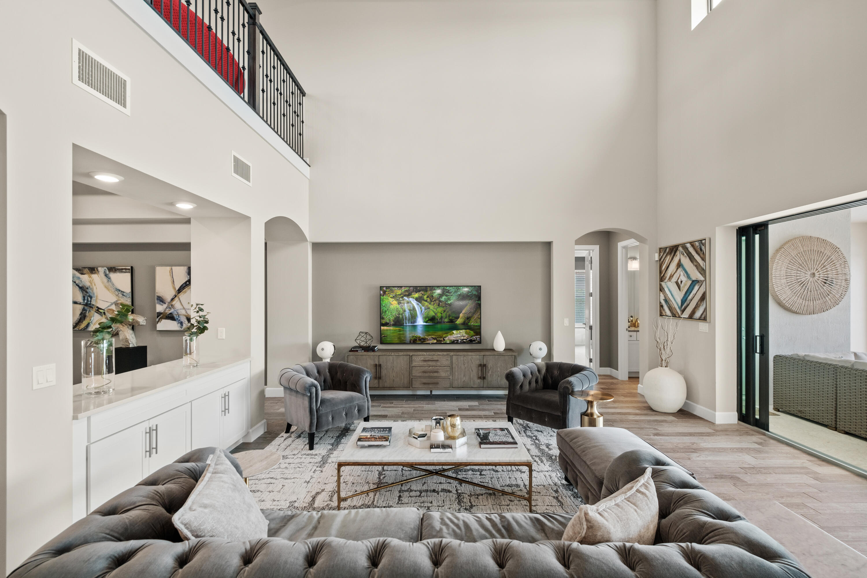 121 Echelon Crest Trail