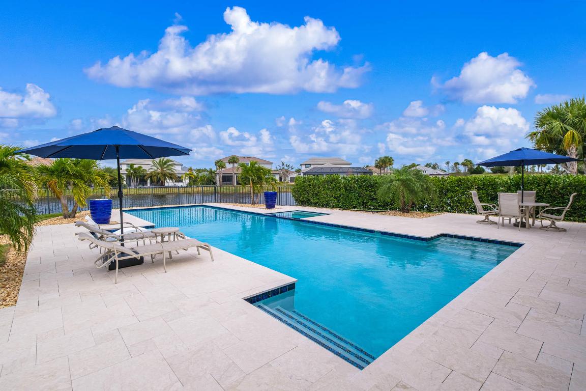 121 Echelon Crest Trail