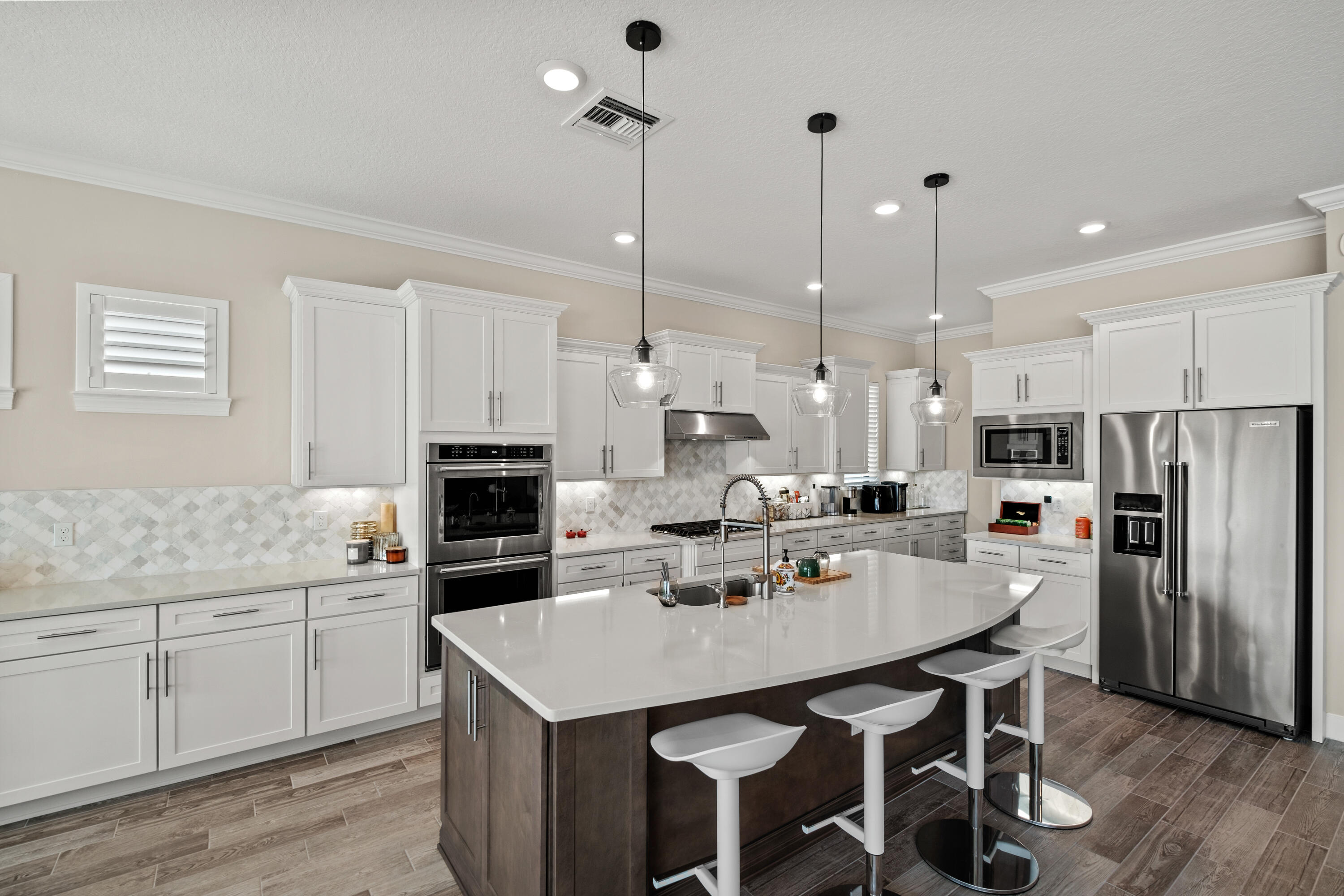 121 Echelon Crest Trail