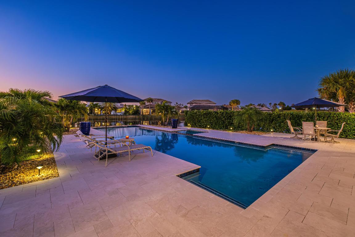 121 Echelon Crest Trail