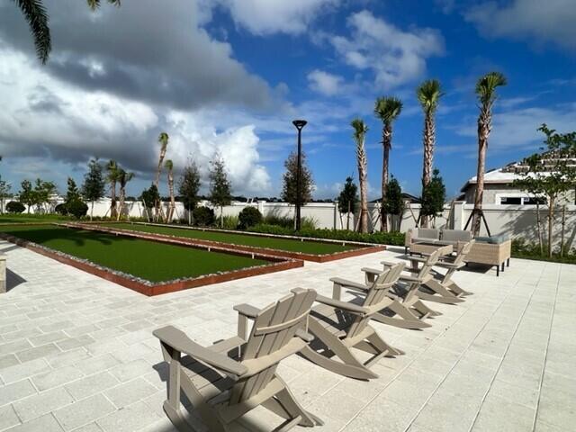 10082 Timber Creek Way