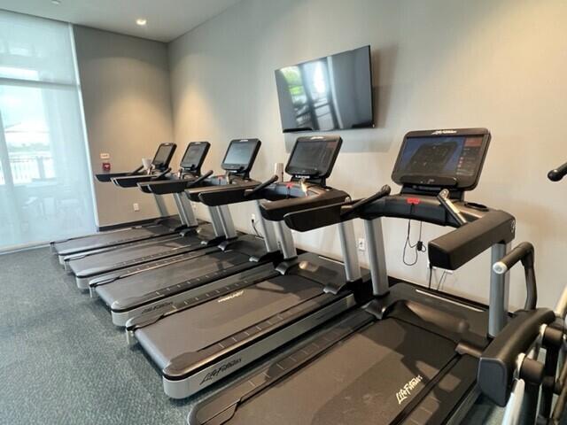 10082 Timber Creek Way