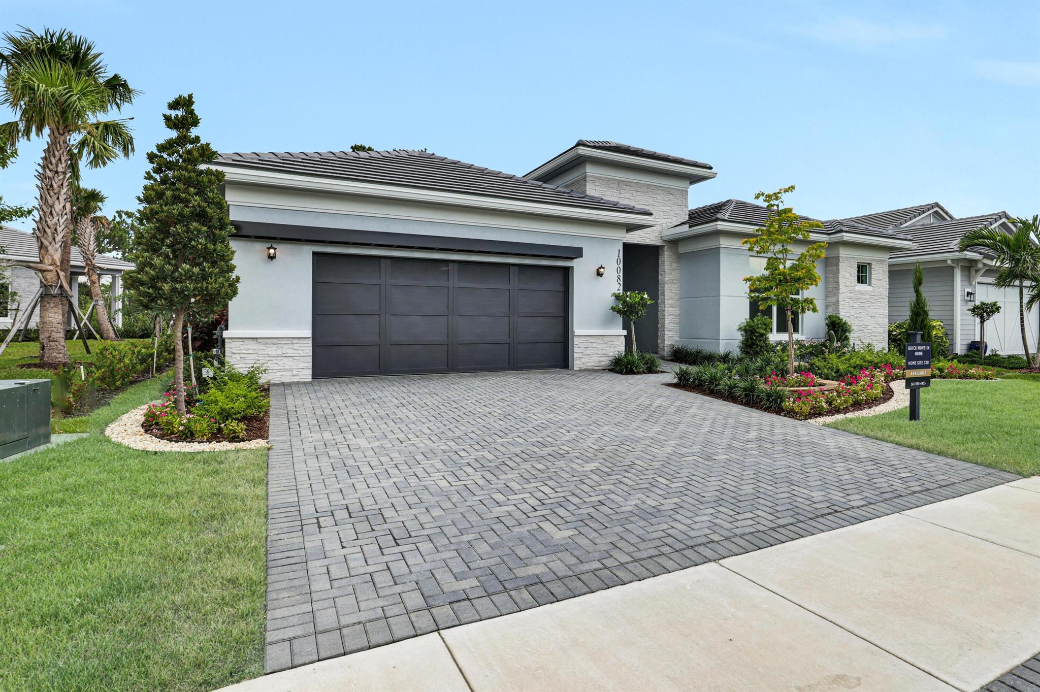 10082 Timber Creek Way