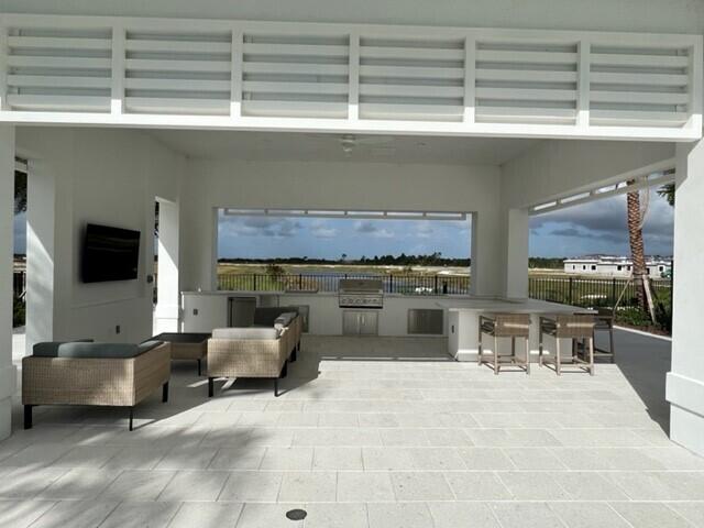 10082 Timber Creek Way