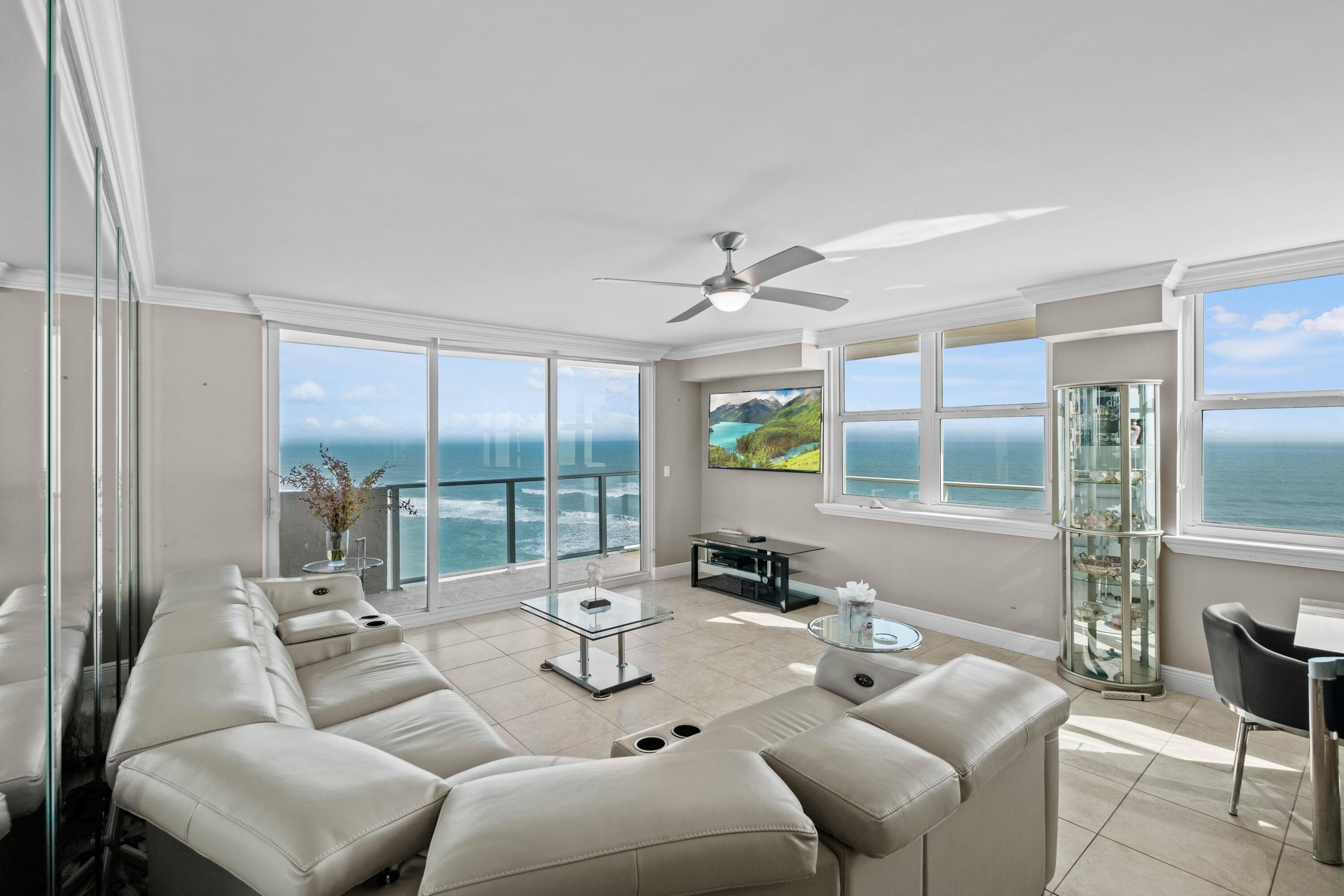 5440 N Ocean Drive 1206