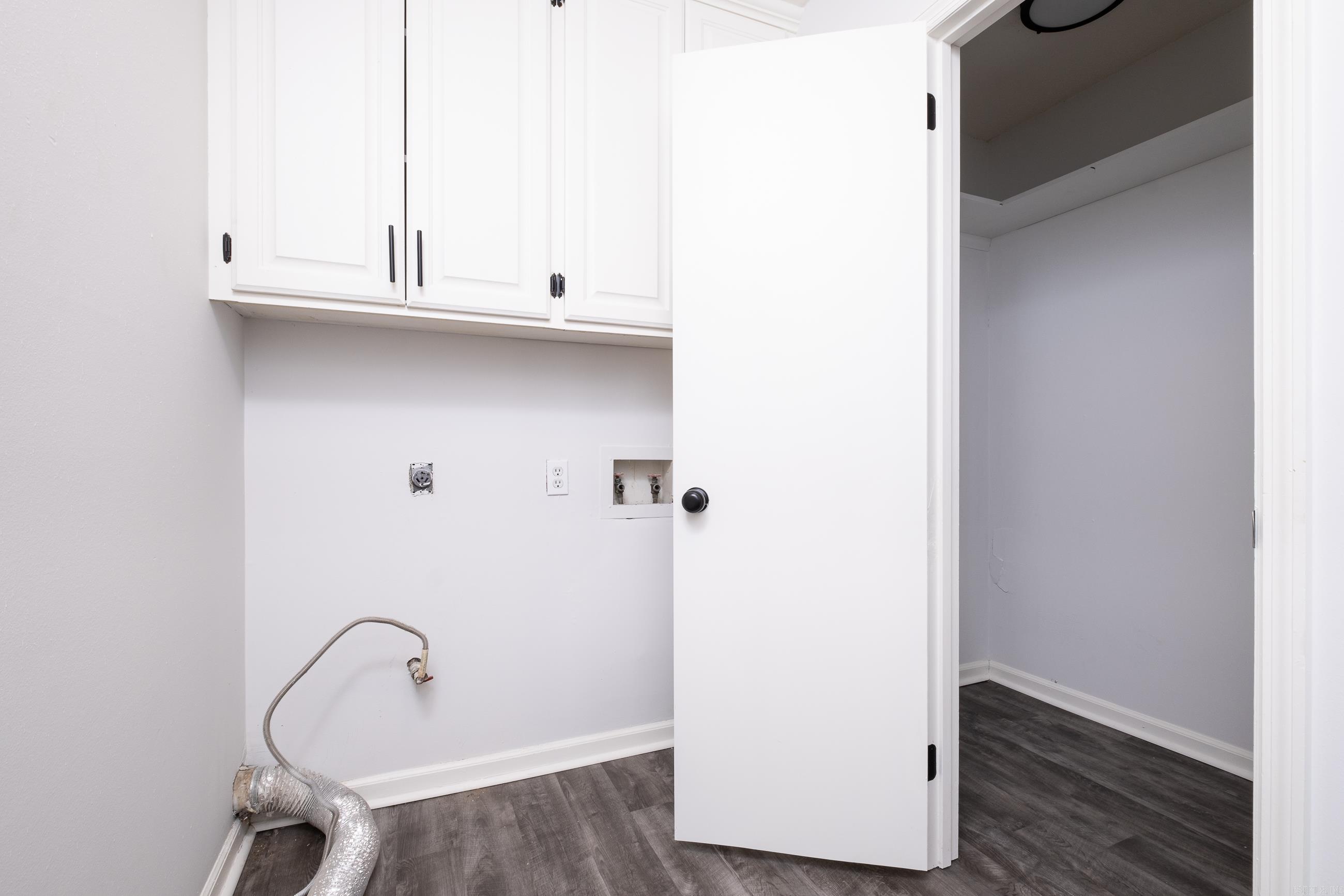 11807 Pleasant Forest Drive