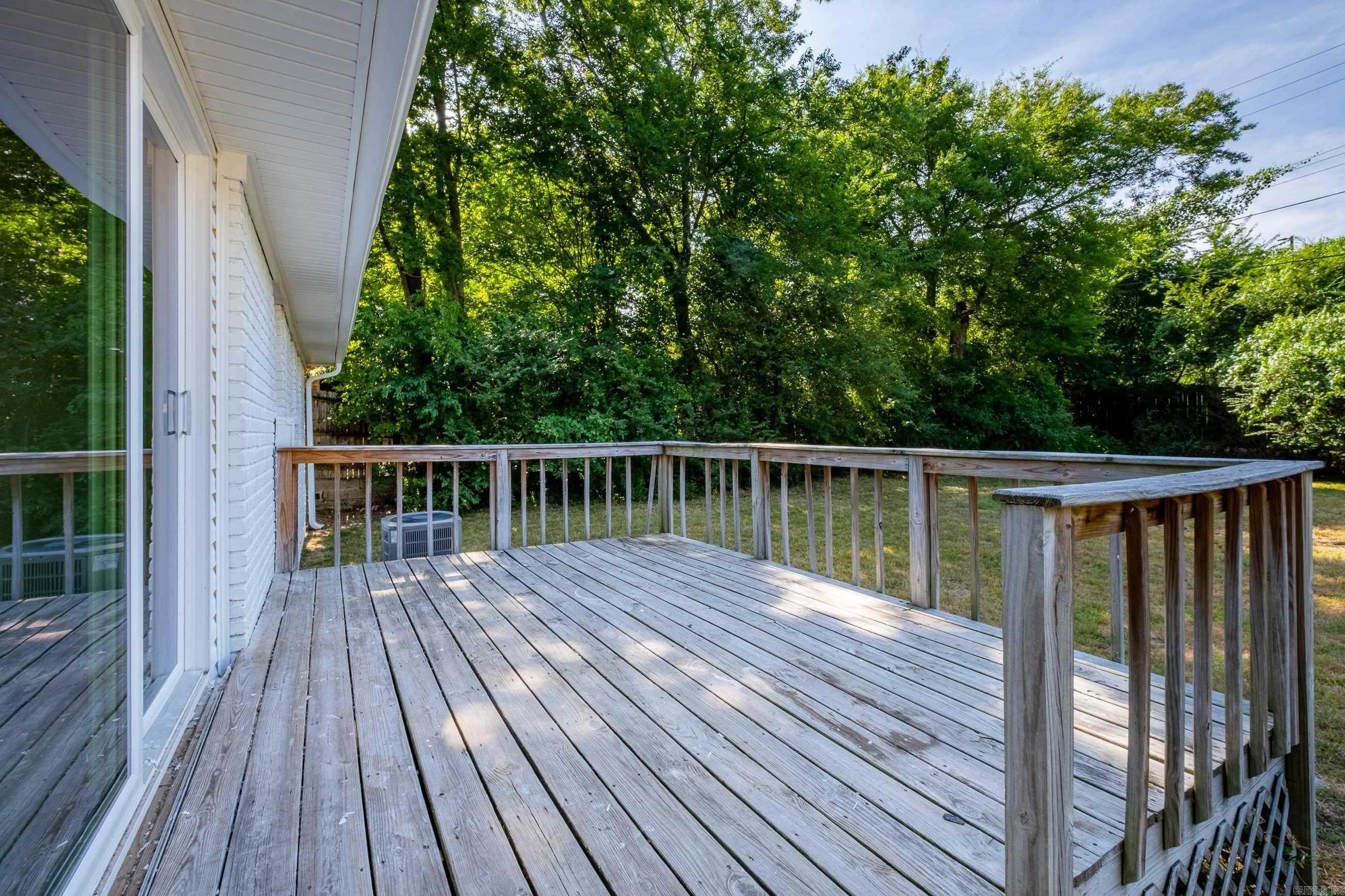 8915 Cloverhill Road