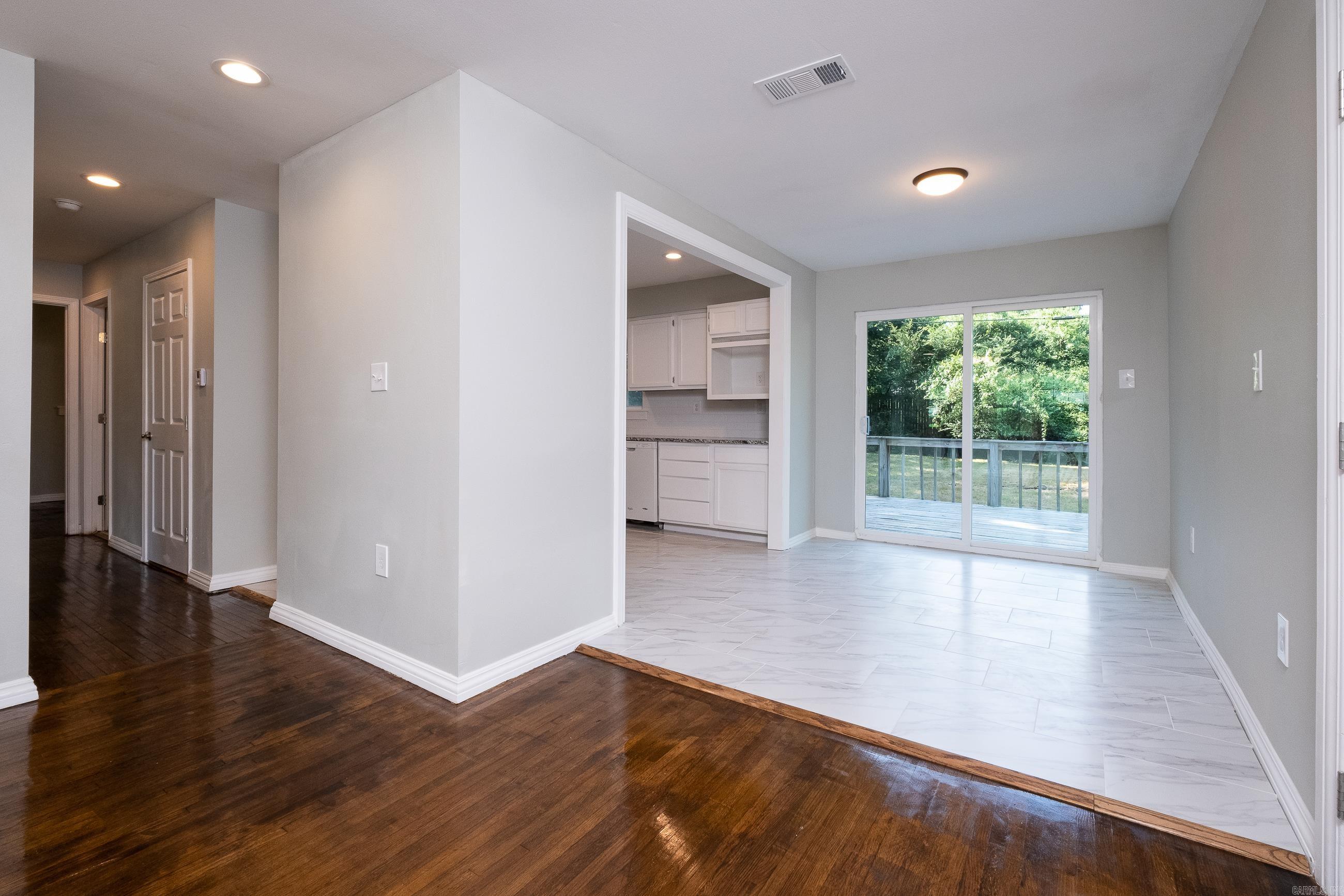 8915 Cloverhill Road