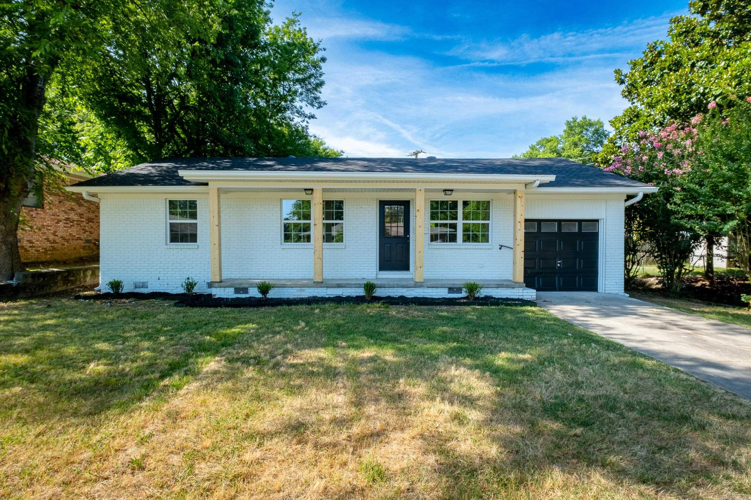 8915 Cloverhill Road