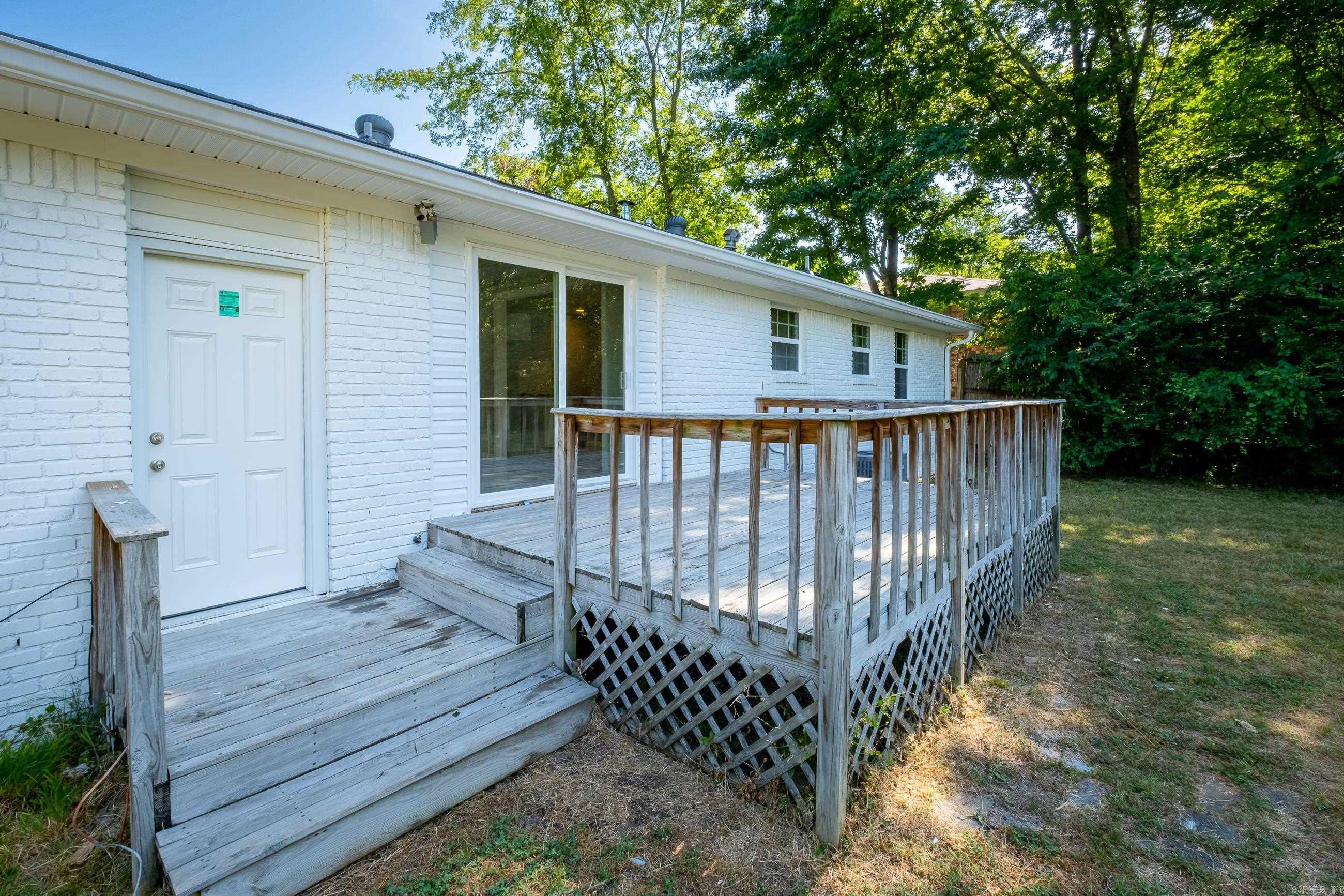 8915 Cloverhill Road