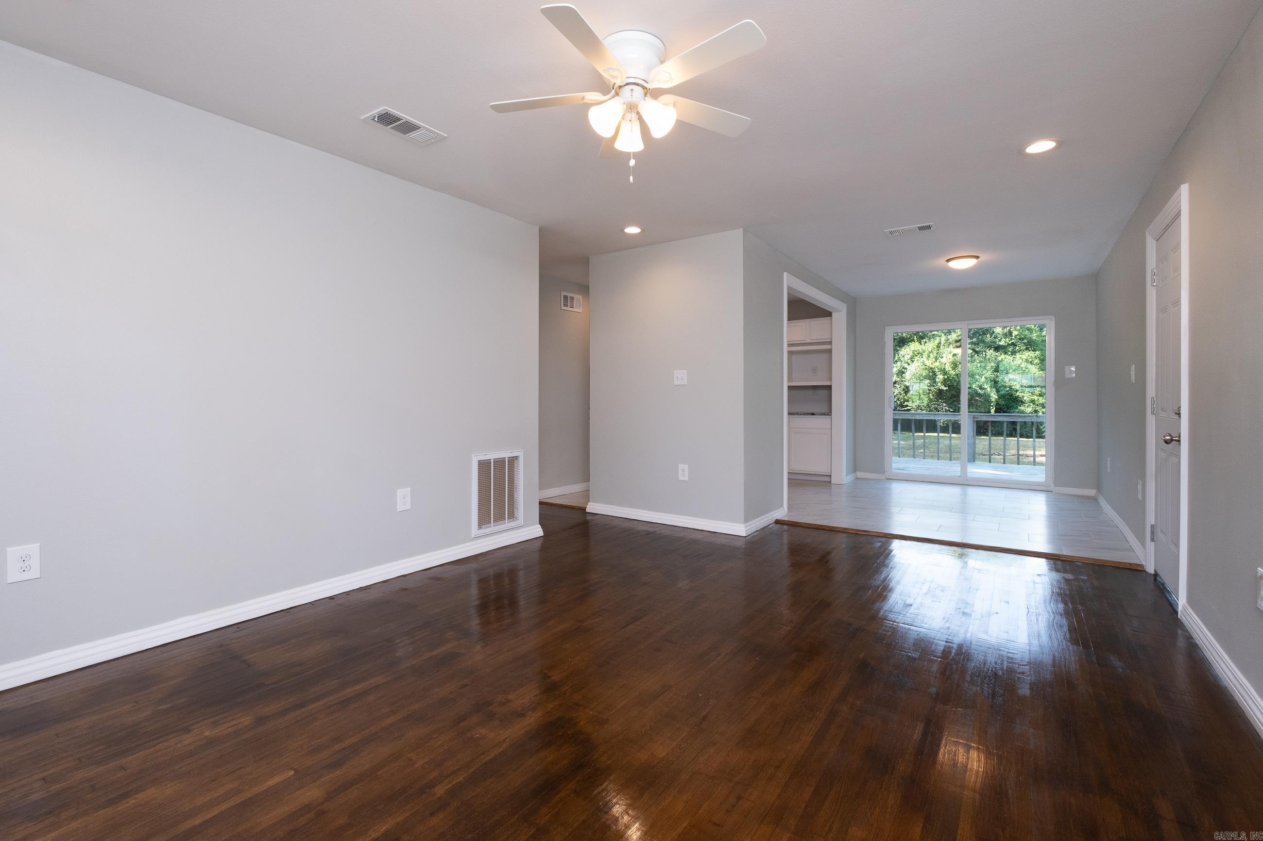 8915 Cloverhill Road