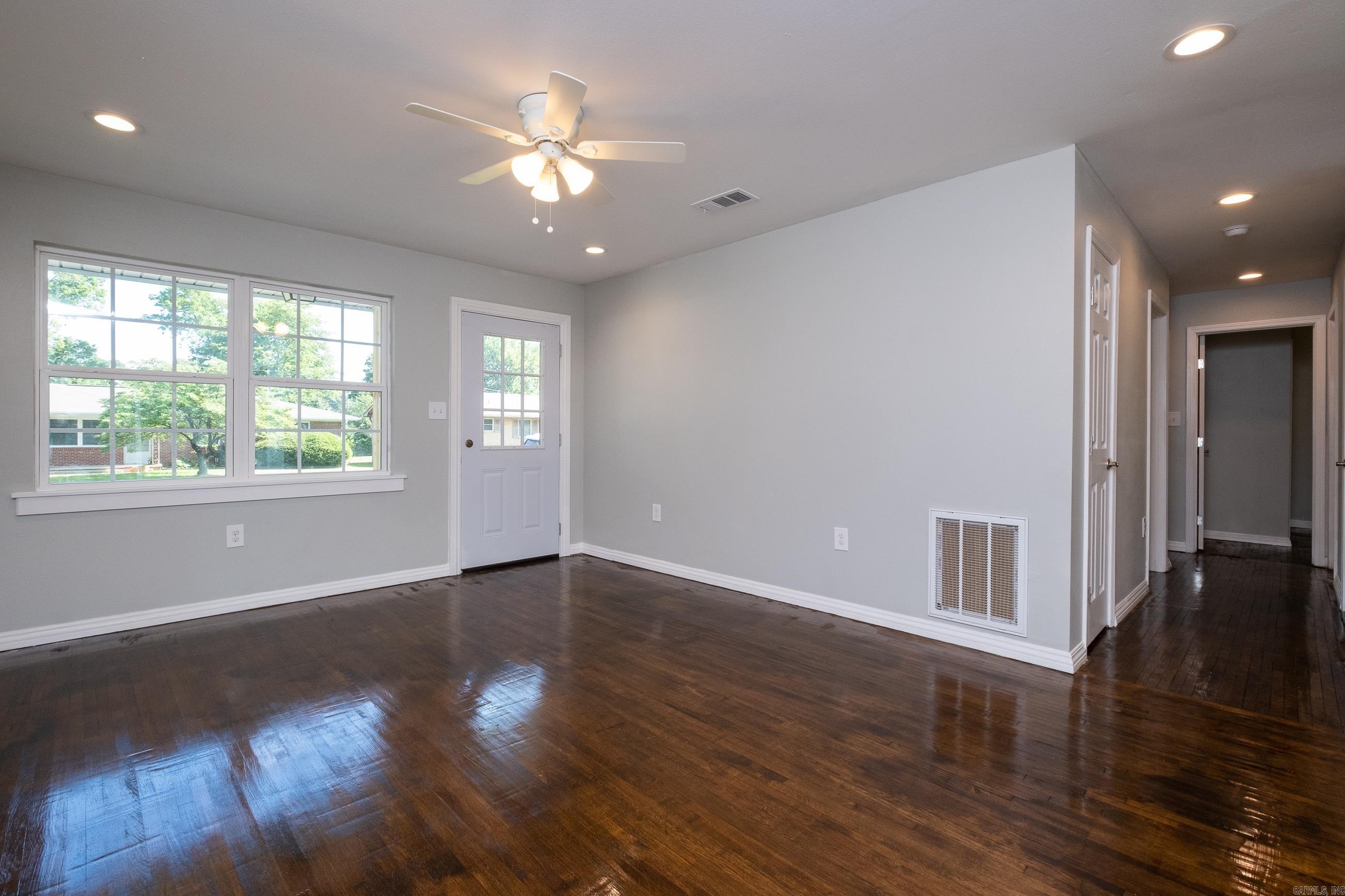 8915 Cloverhill Road