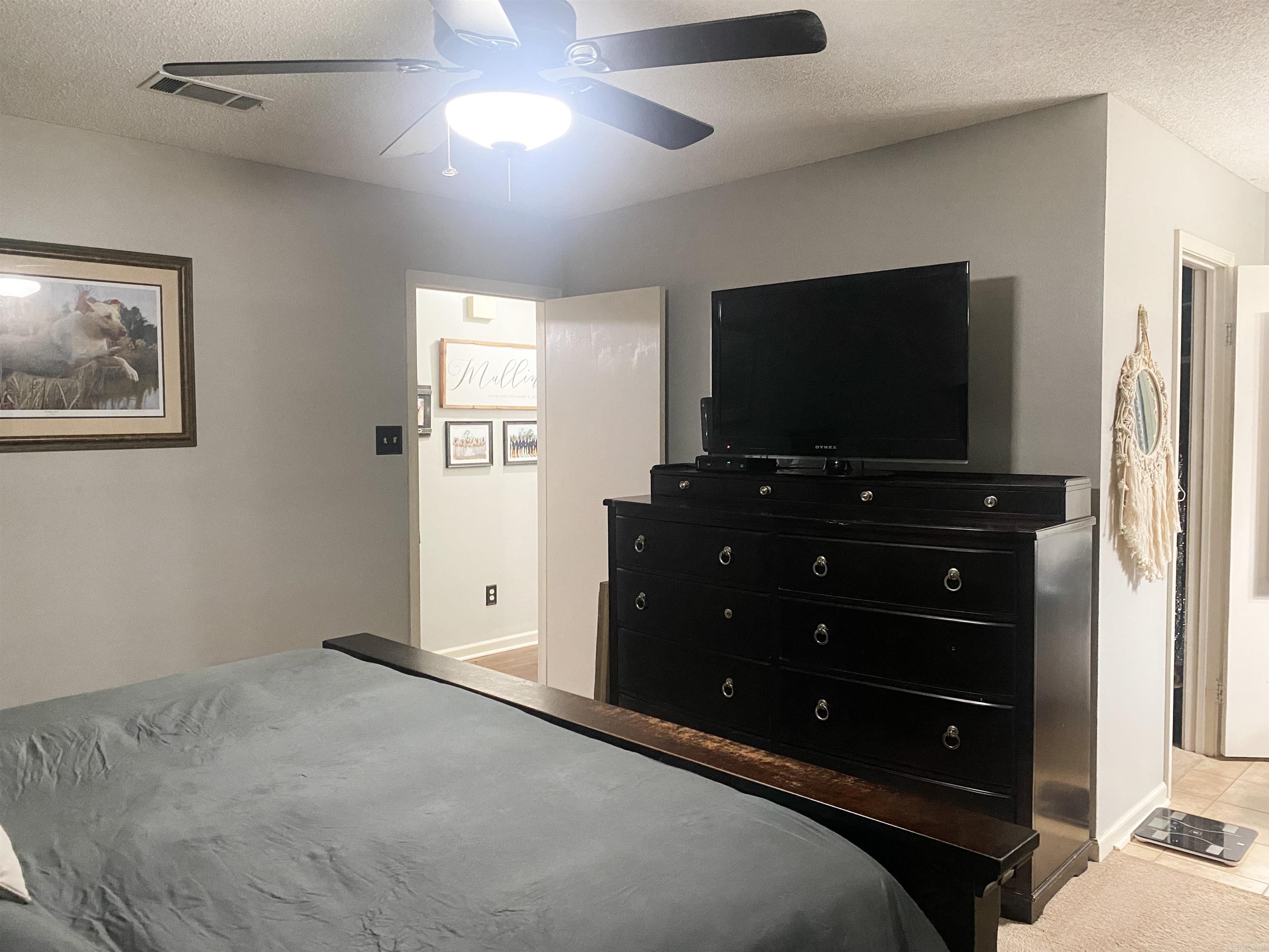 147 Rolling Oaks Drive