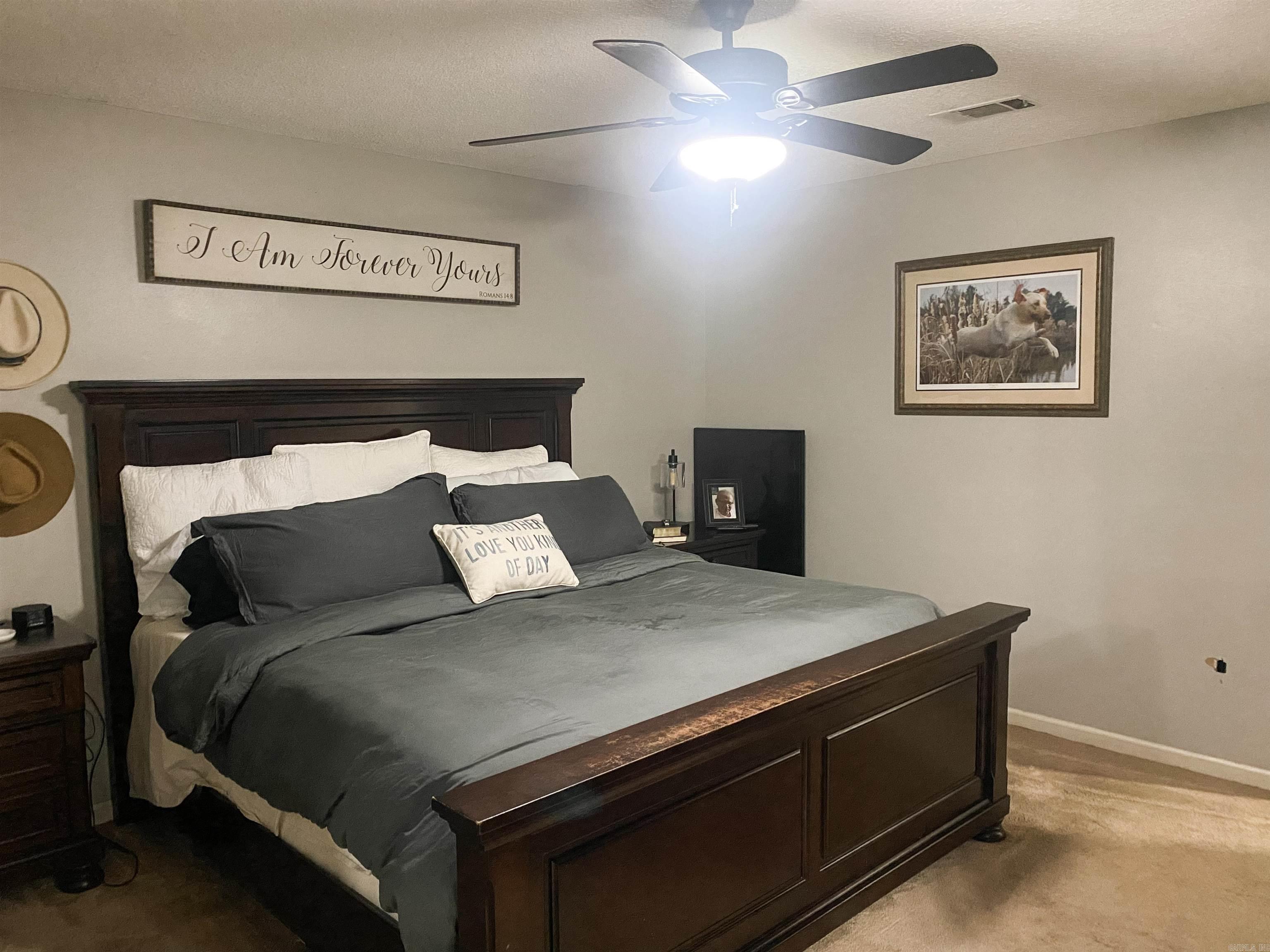 147 Rolling Oaks Drive