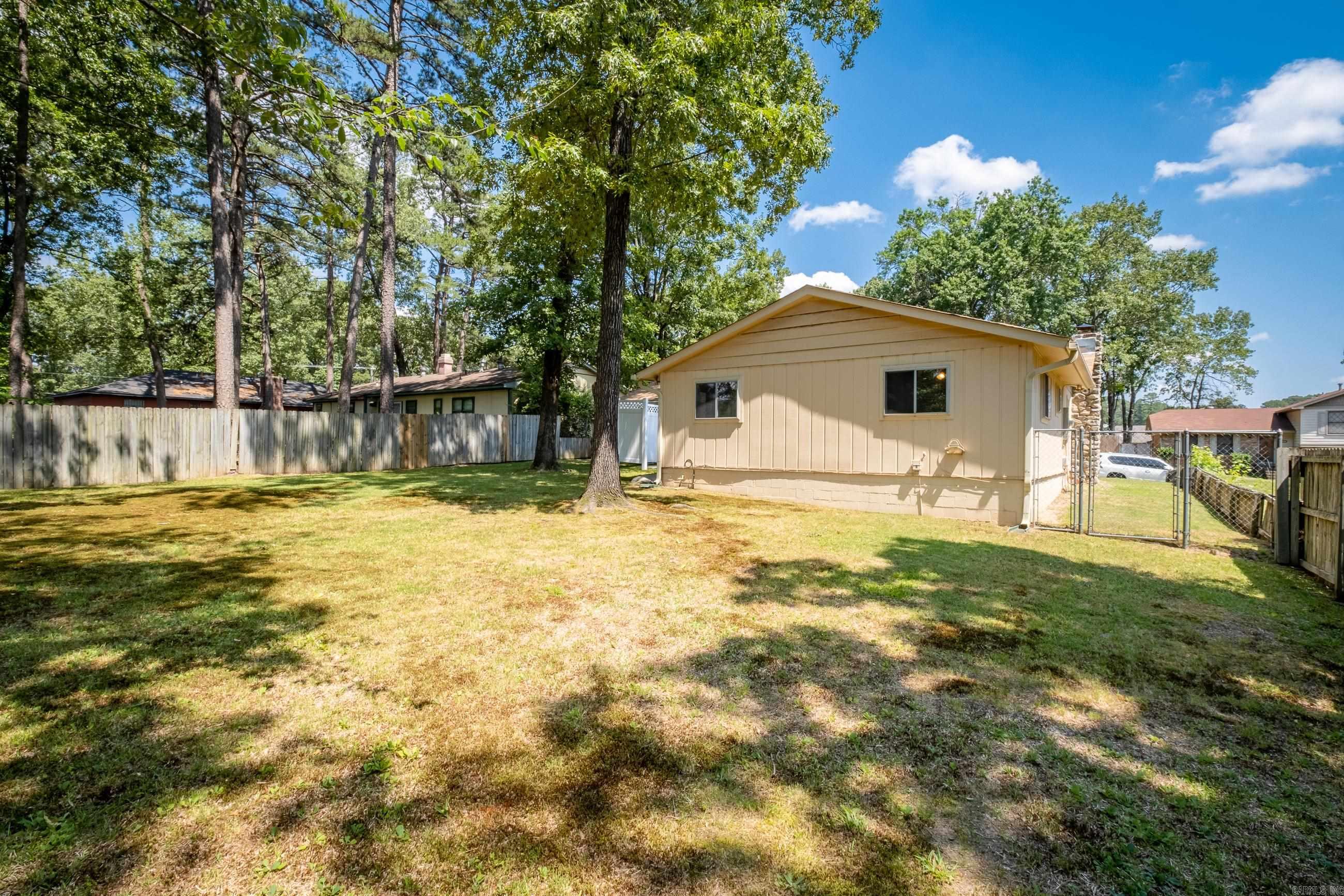 9509 Vanderbilt Drive