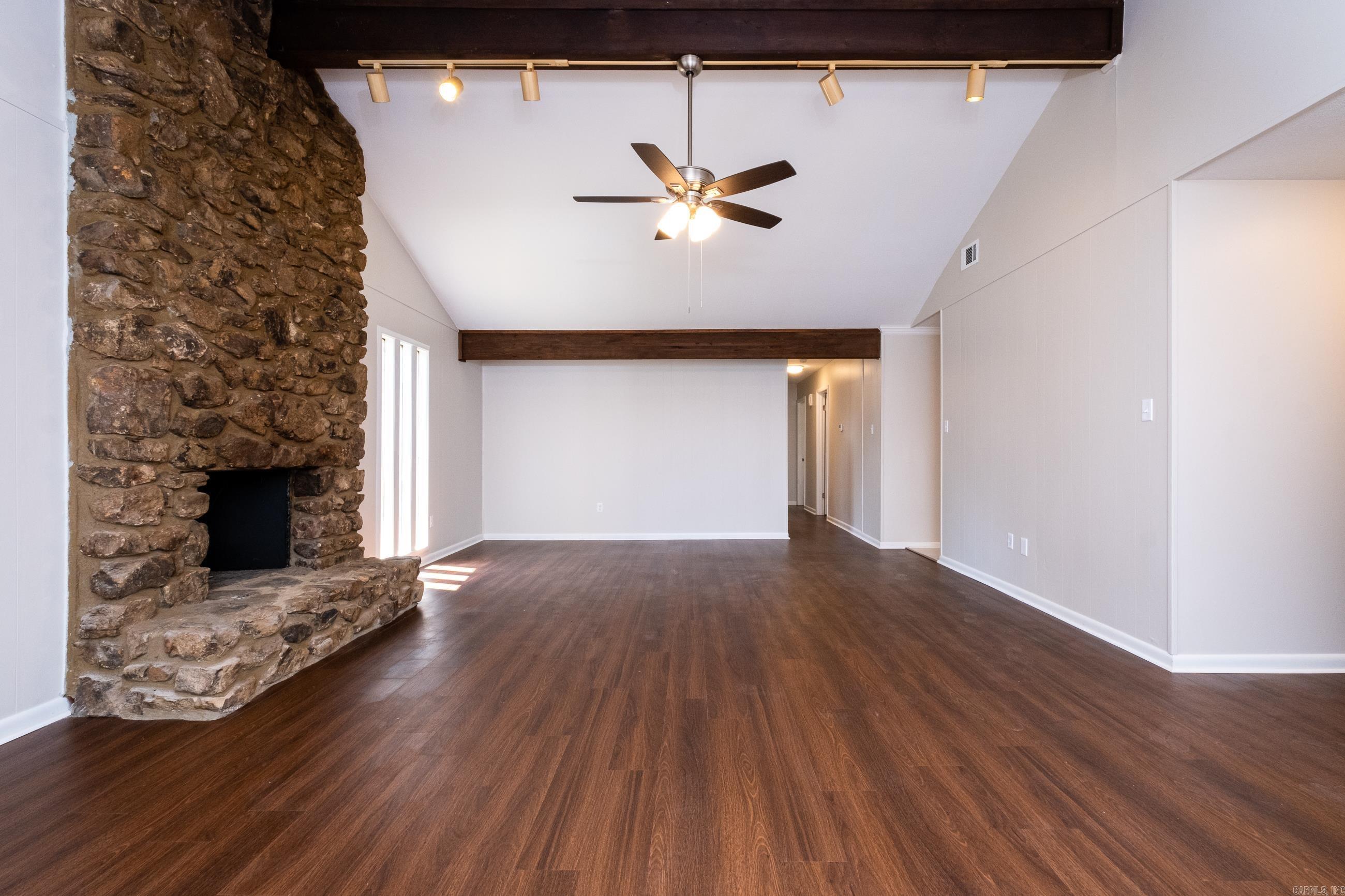 9509 Vanderbilt Drive